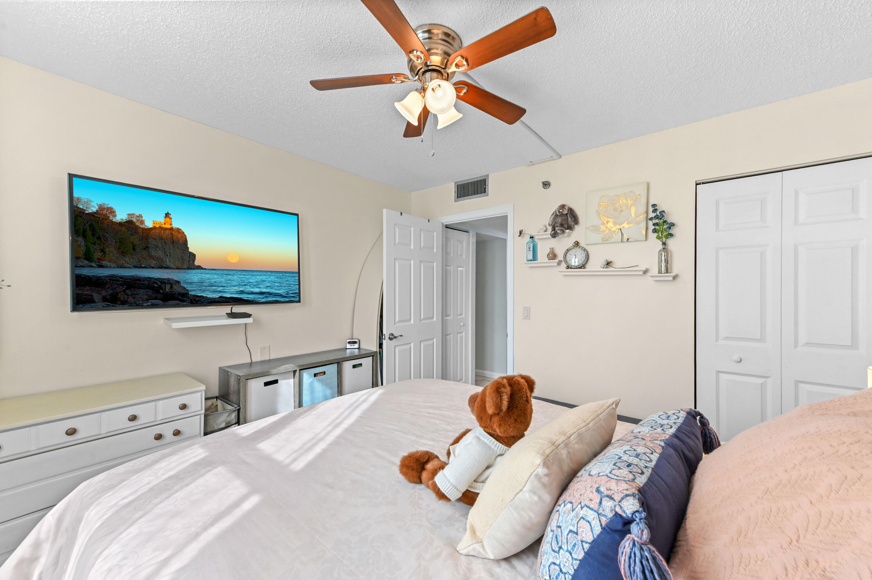 MLS #RX-10998741 image #23