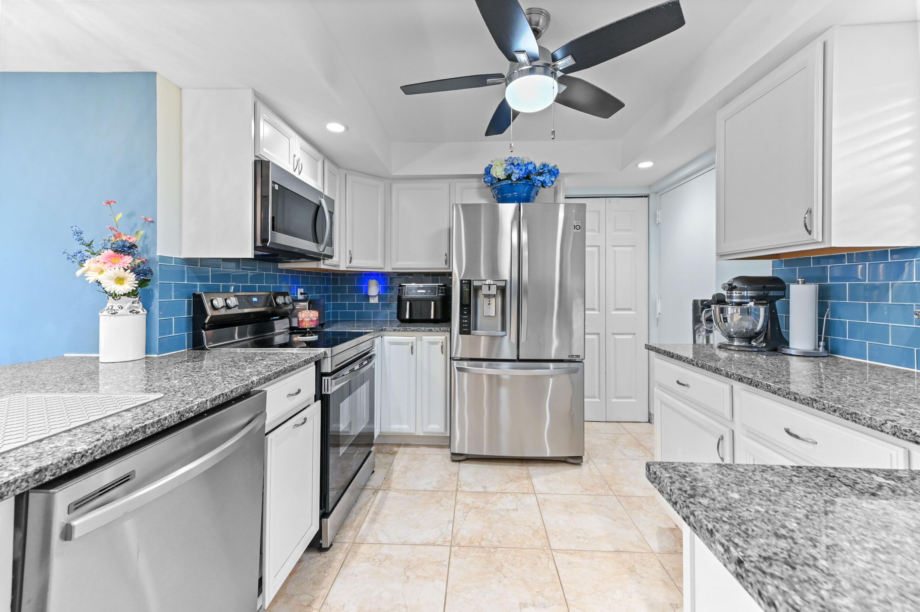 MLS #RX-10998741 image #5