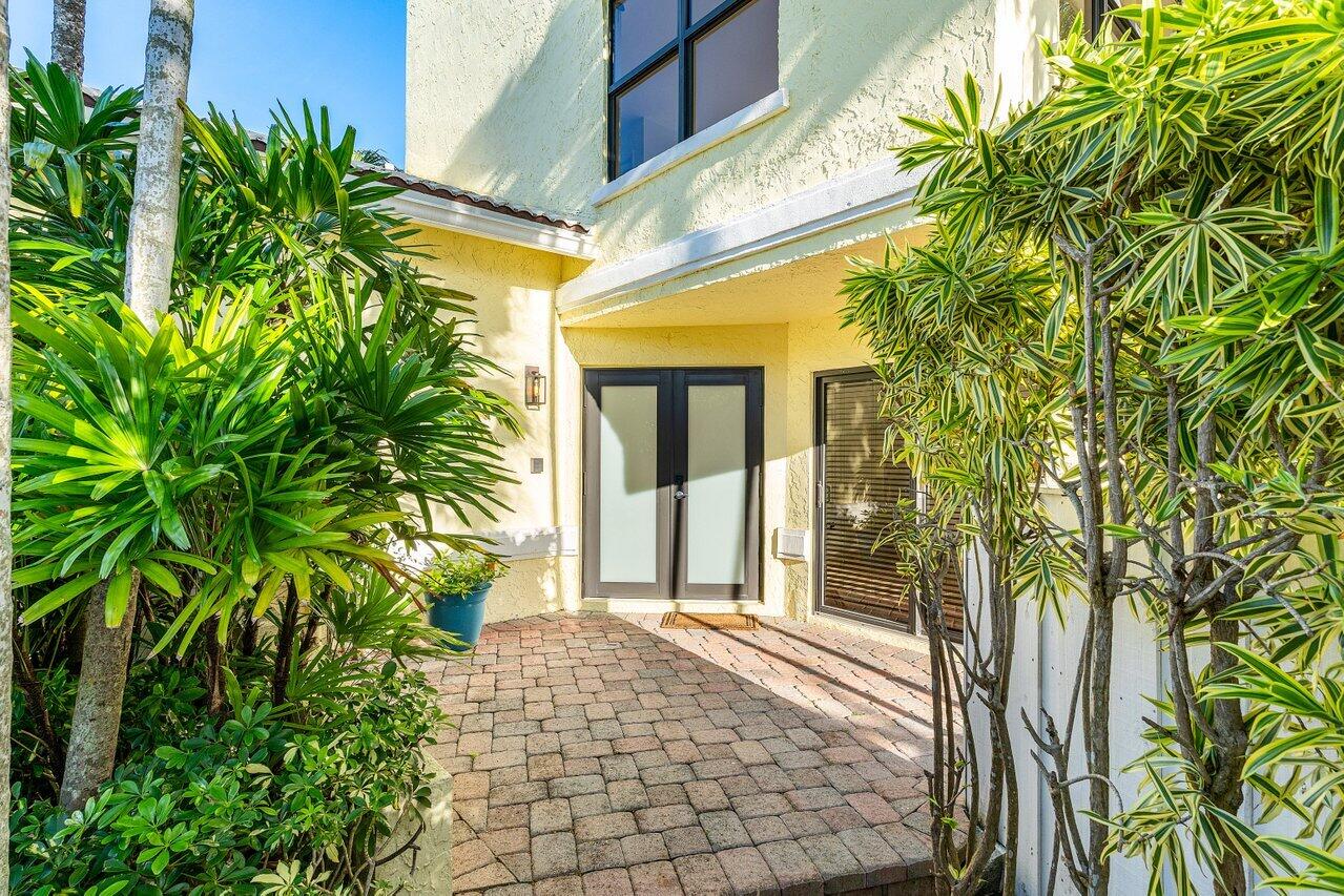 MLS #RX-11145065 image #1