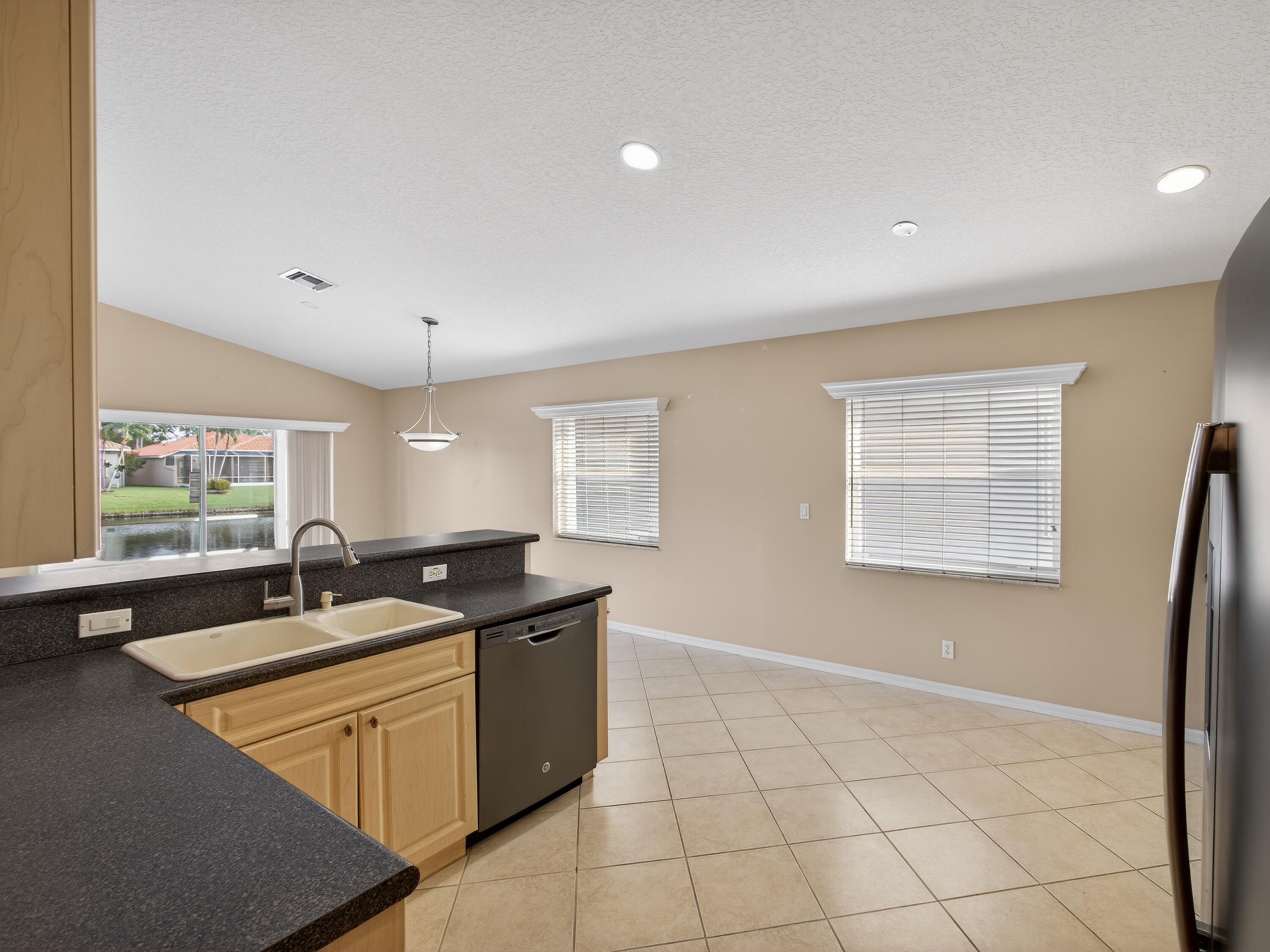 MLS #RX-11145109 image #21