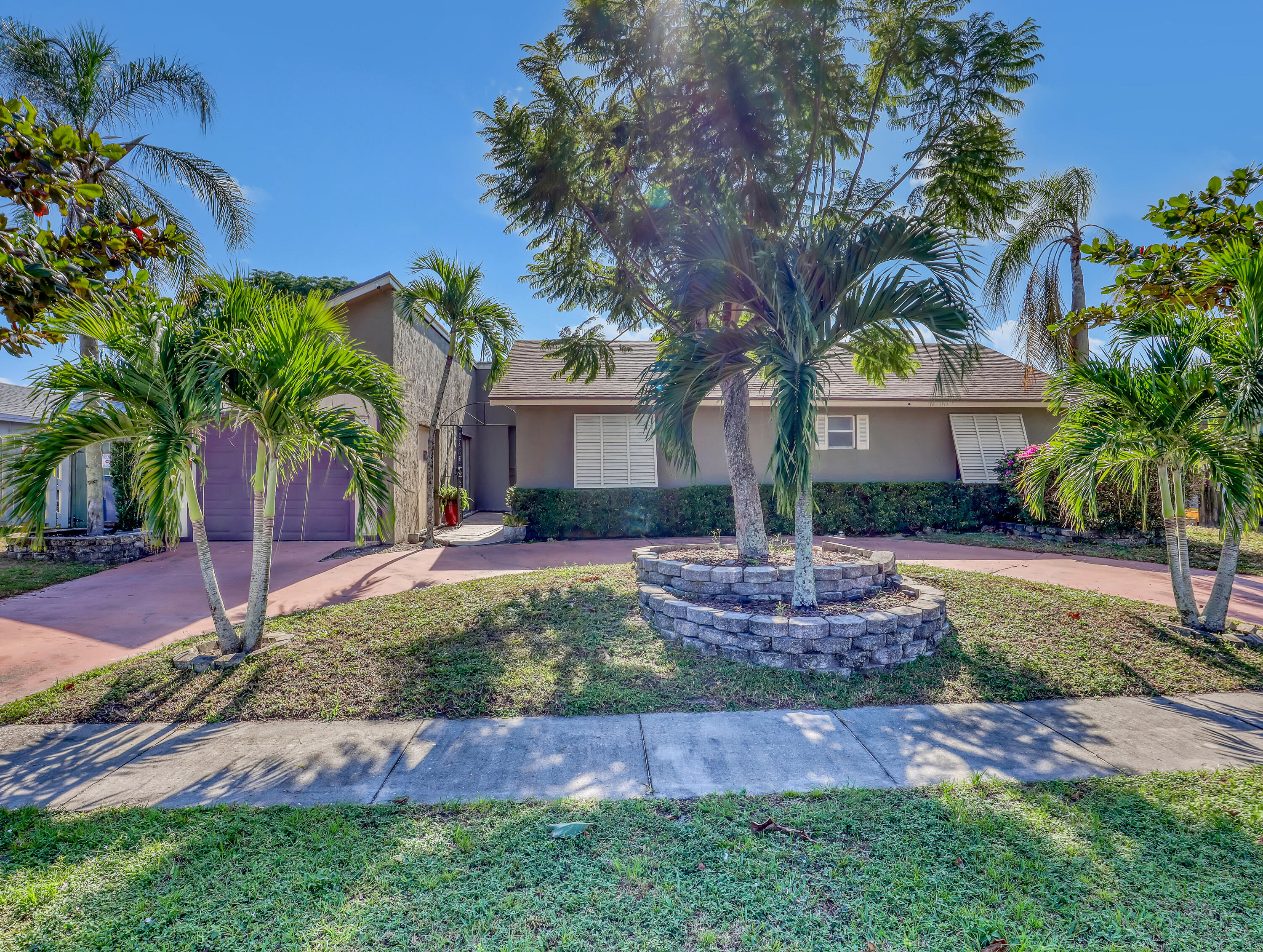 MLS #RX-11145232 image #1