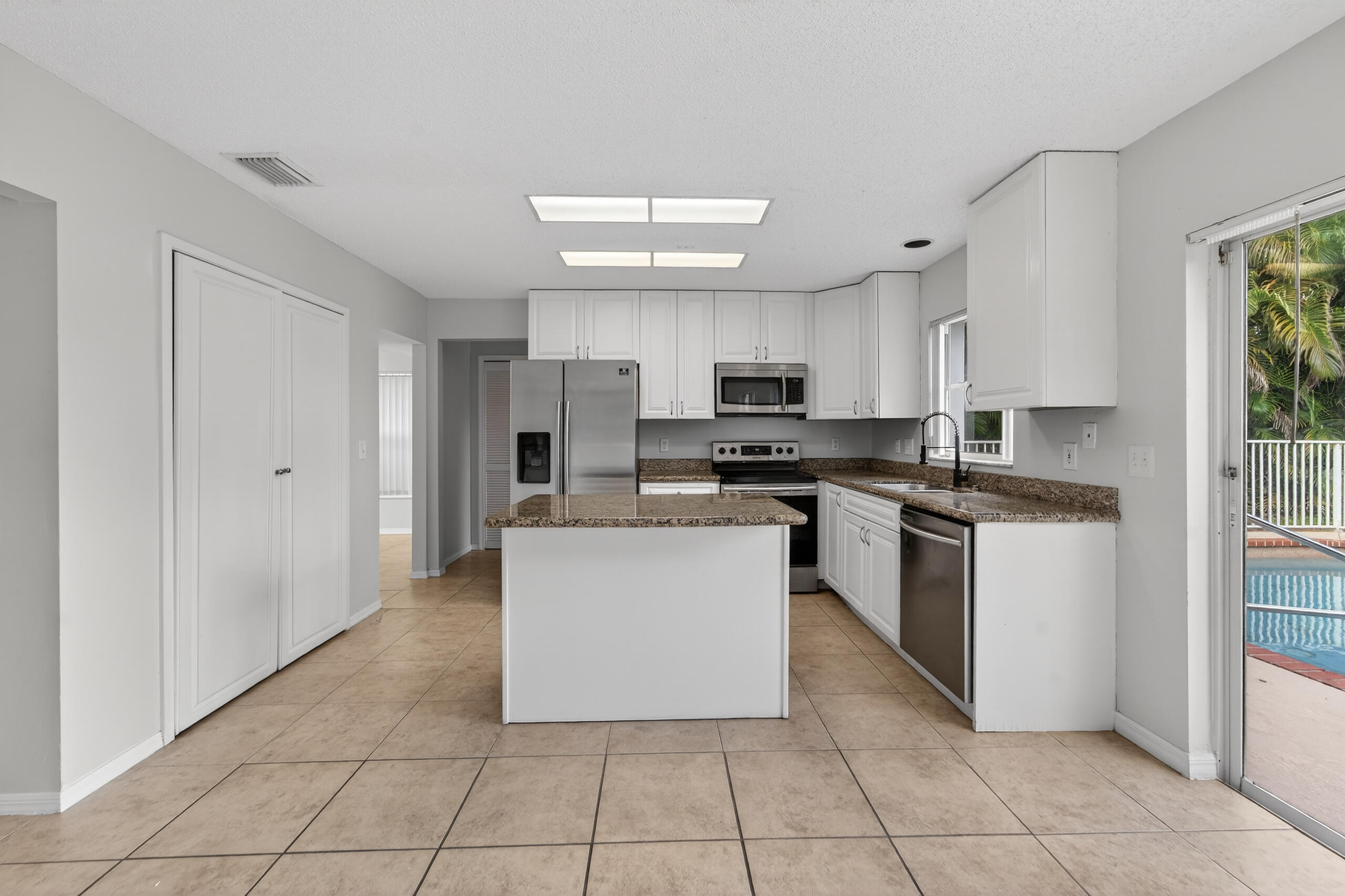 MLS #RX-11145249 image #12