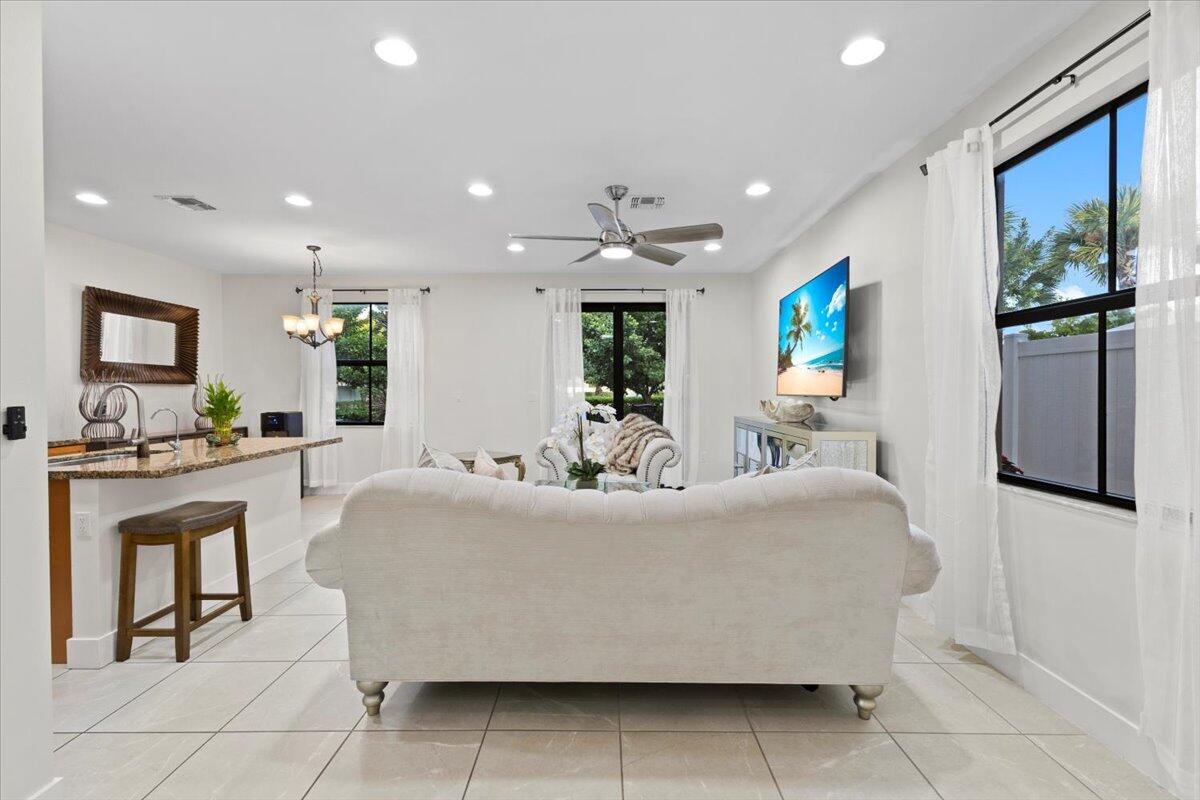 MLS #RX-11145309 image #5