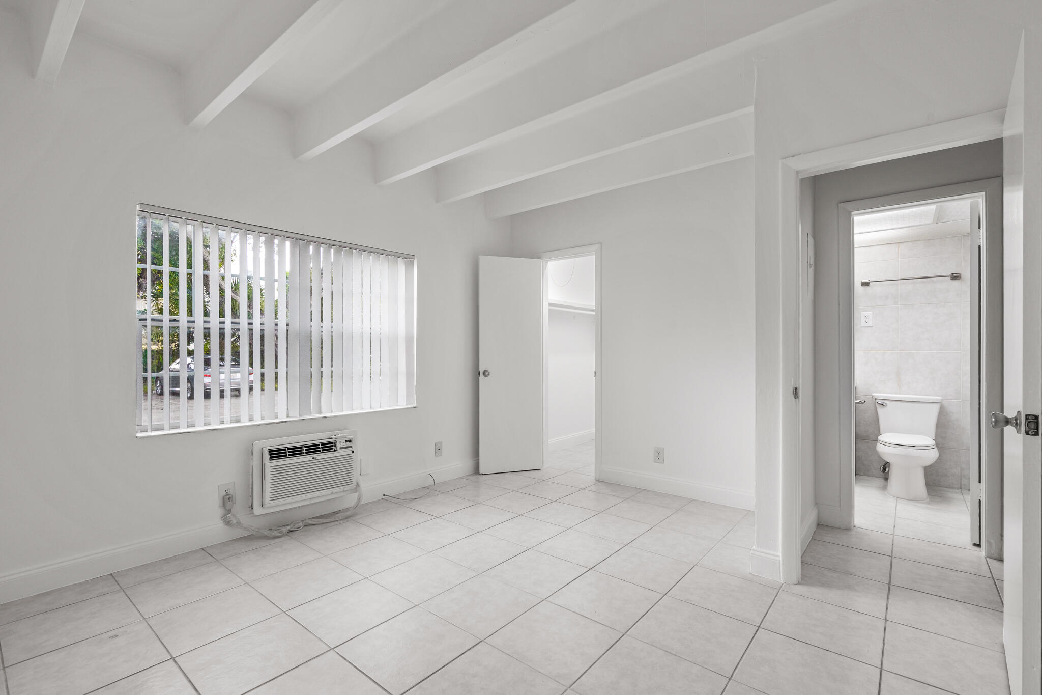 MLS #RX-11145398 image #0