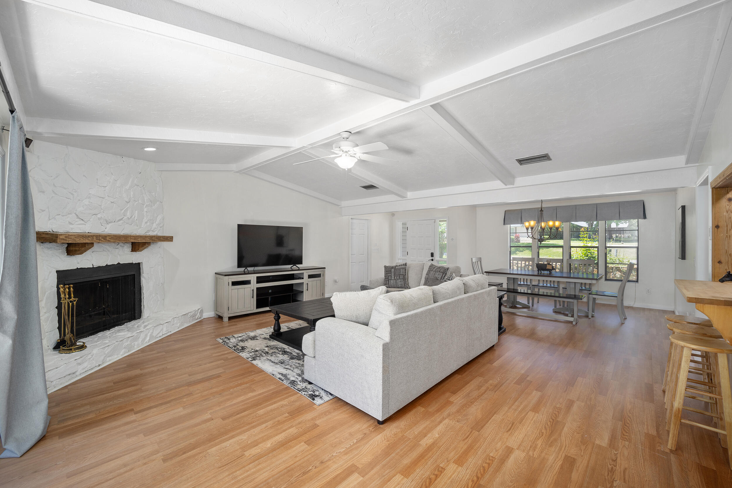 MLS #RX-11145596 image #1