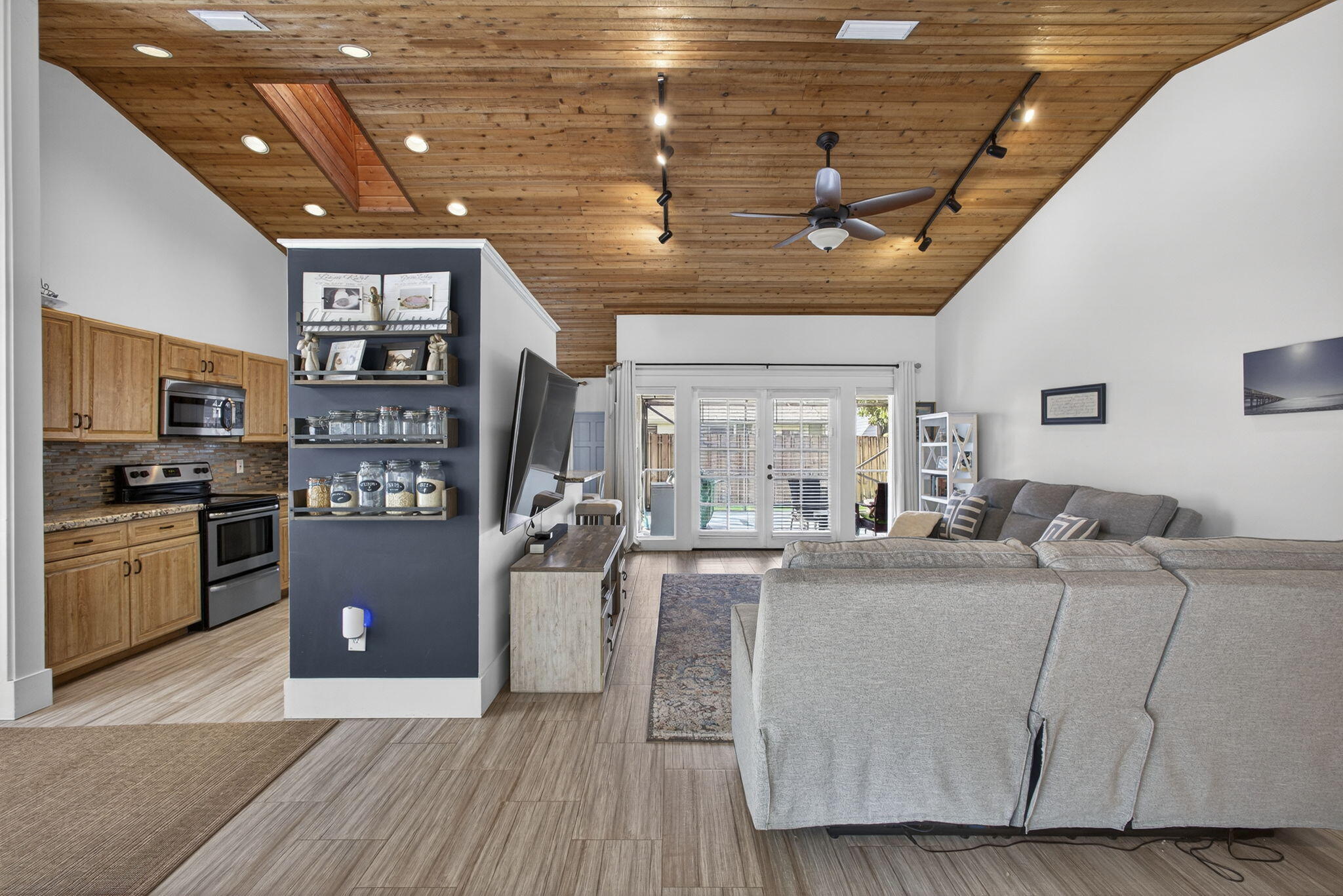 MLS #RX-11145630 image #11