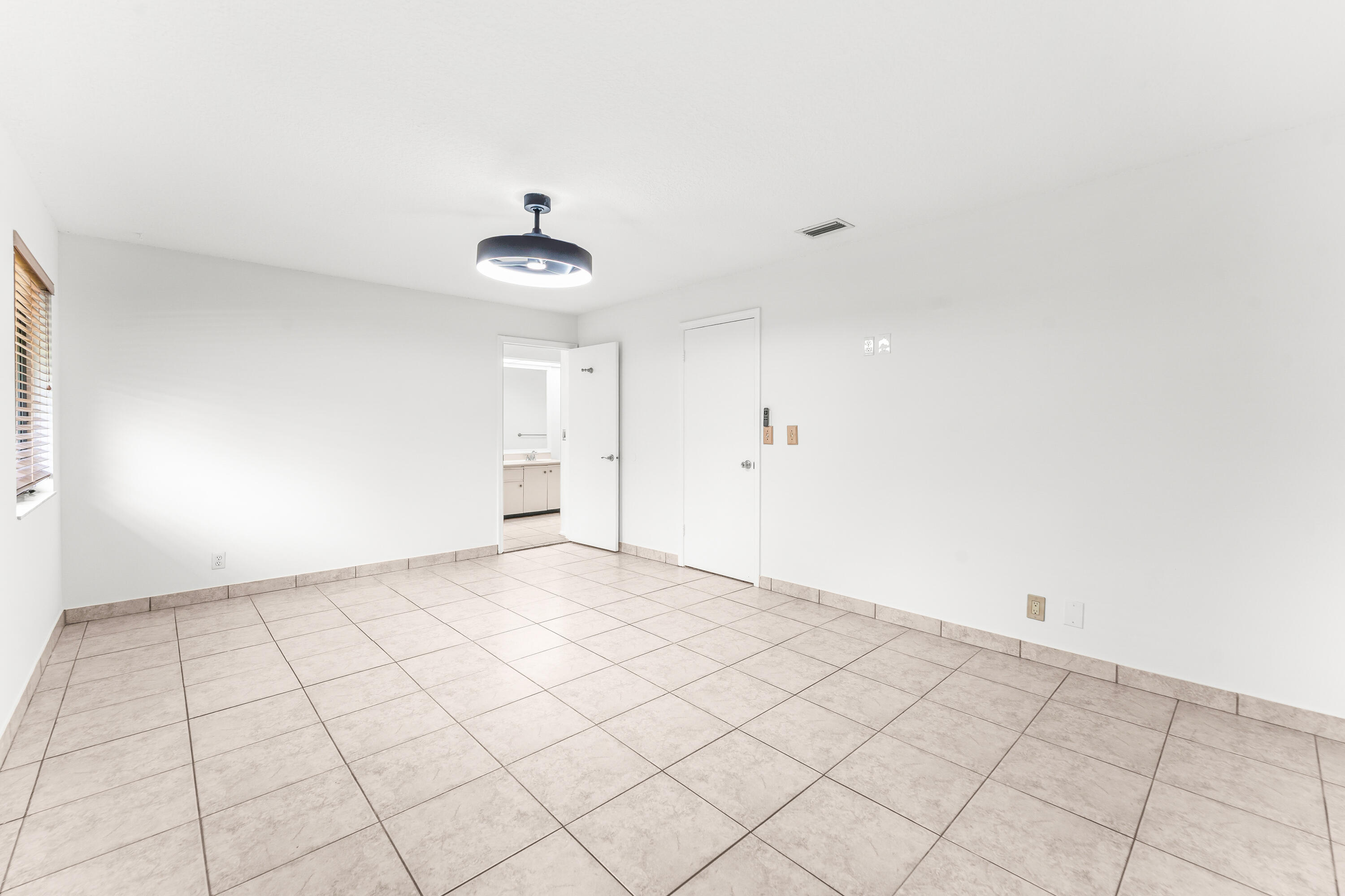 MLS #RX-11145670 image #17