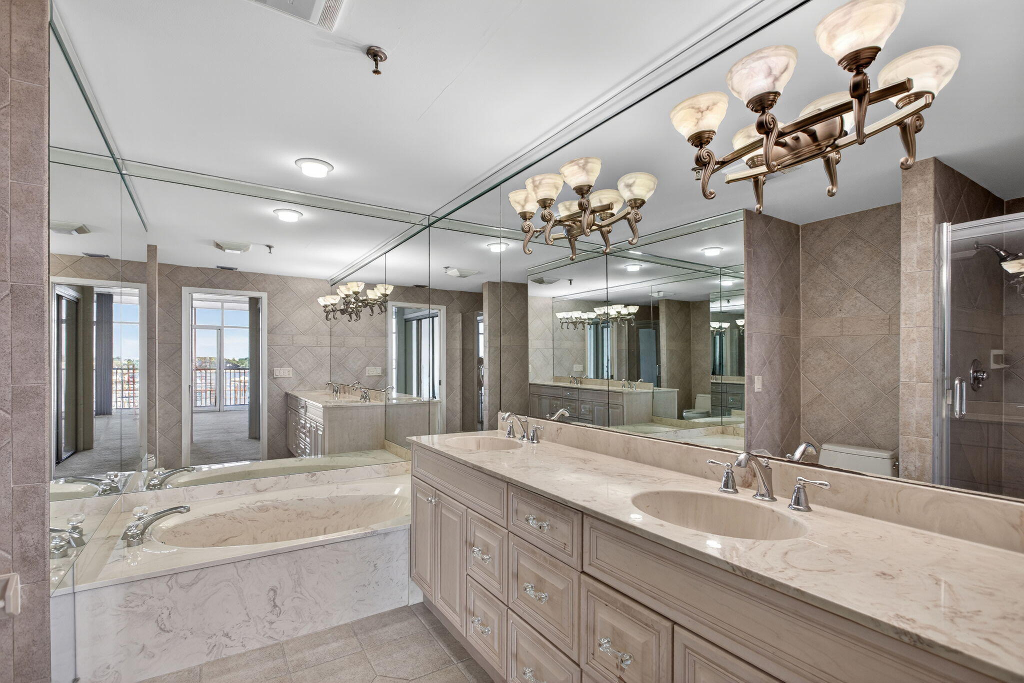 MLS #RX-10958762 image #14