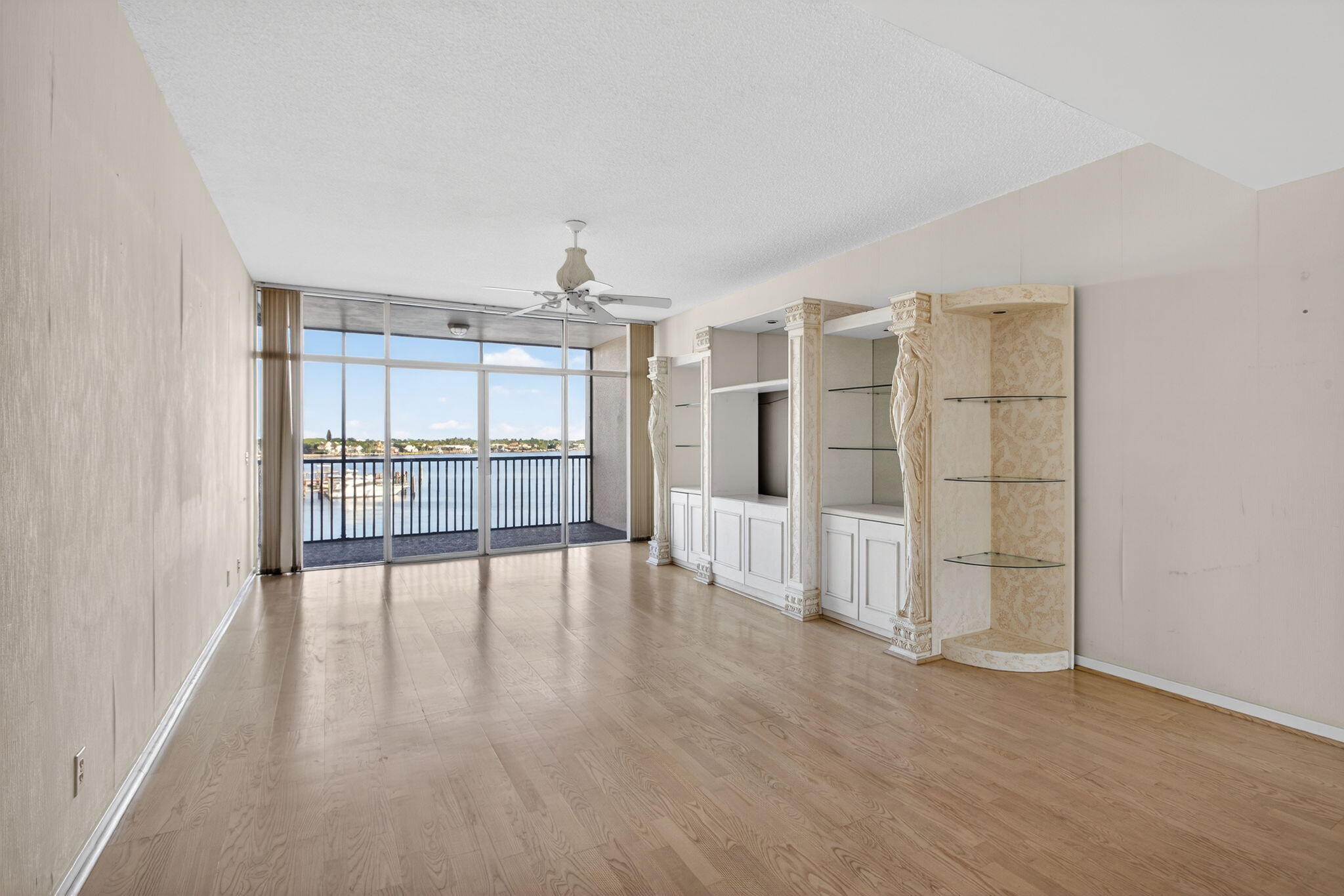 MLS #RX-10958762 image #5