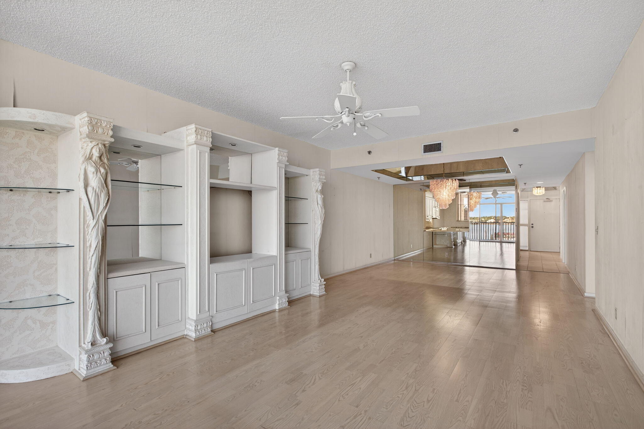 MLS #RX-10958762 image #6