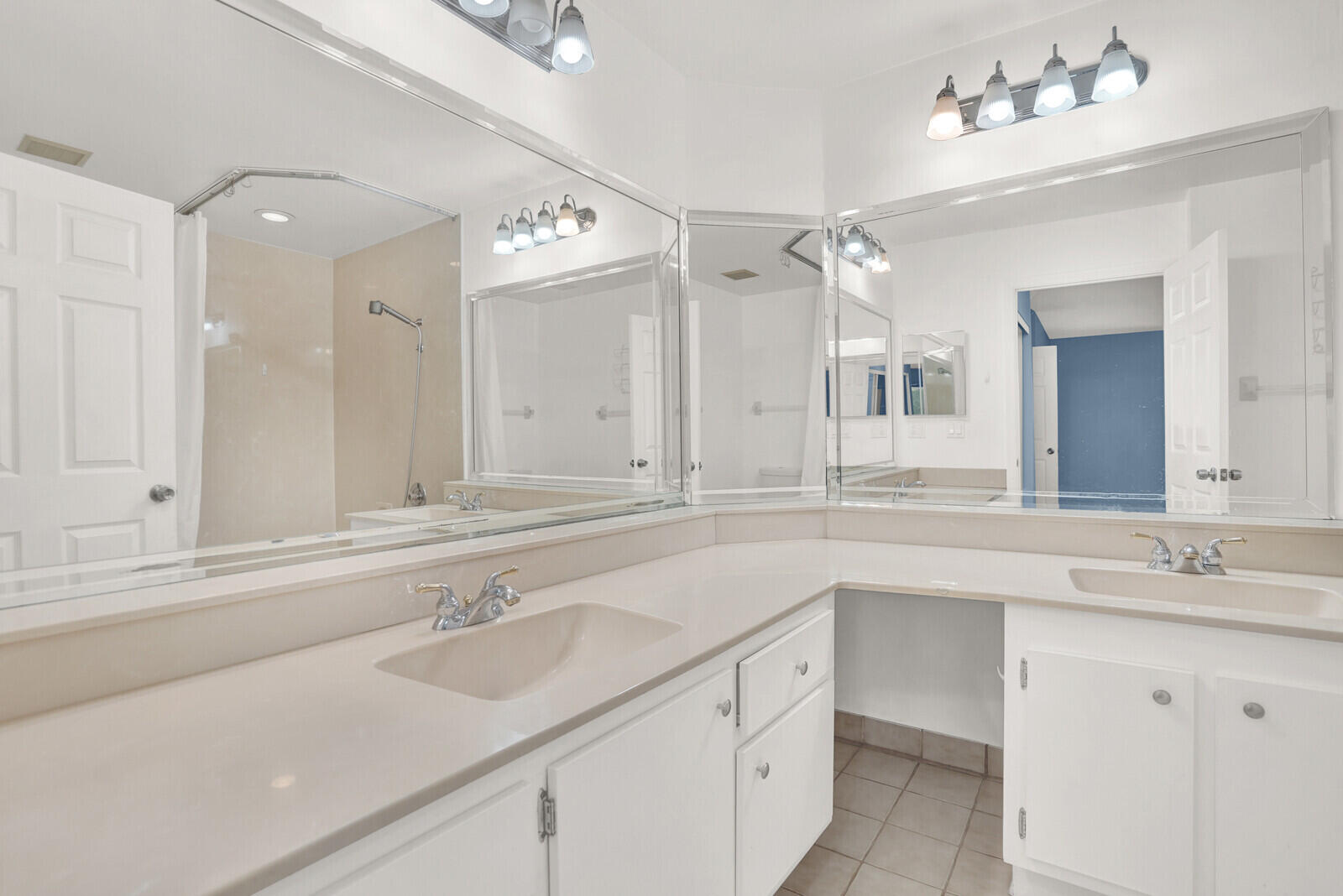 MLS #RX-10810592 image #21