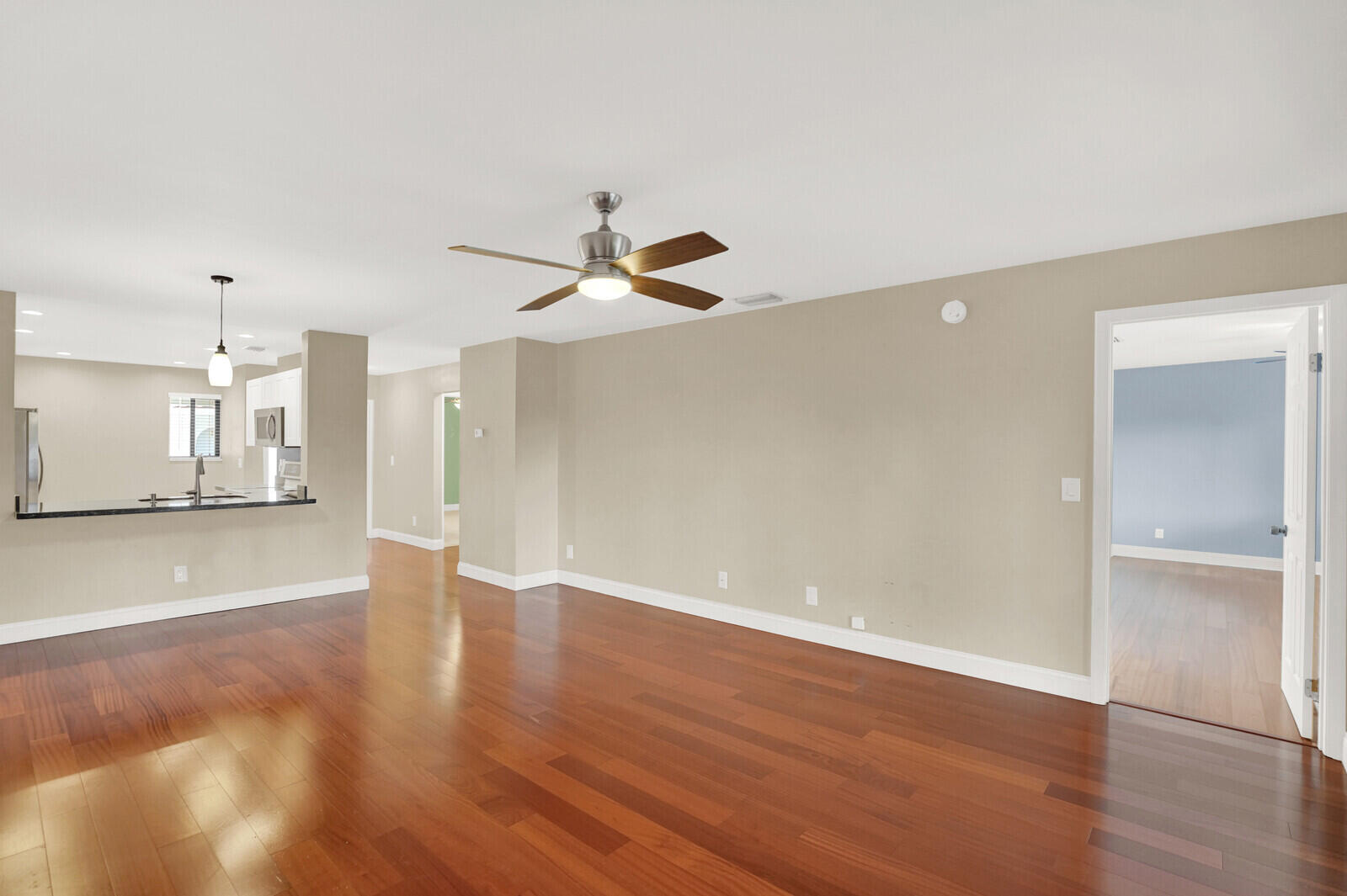 MLS #RX-10810592 image #5