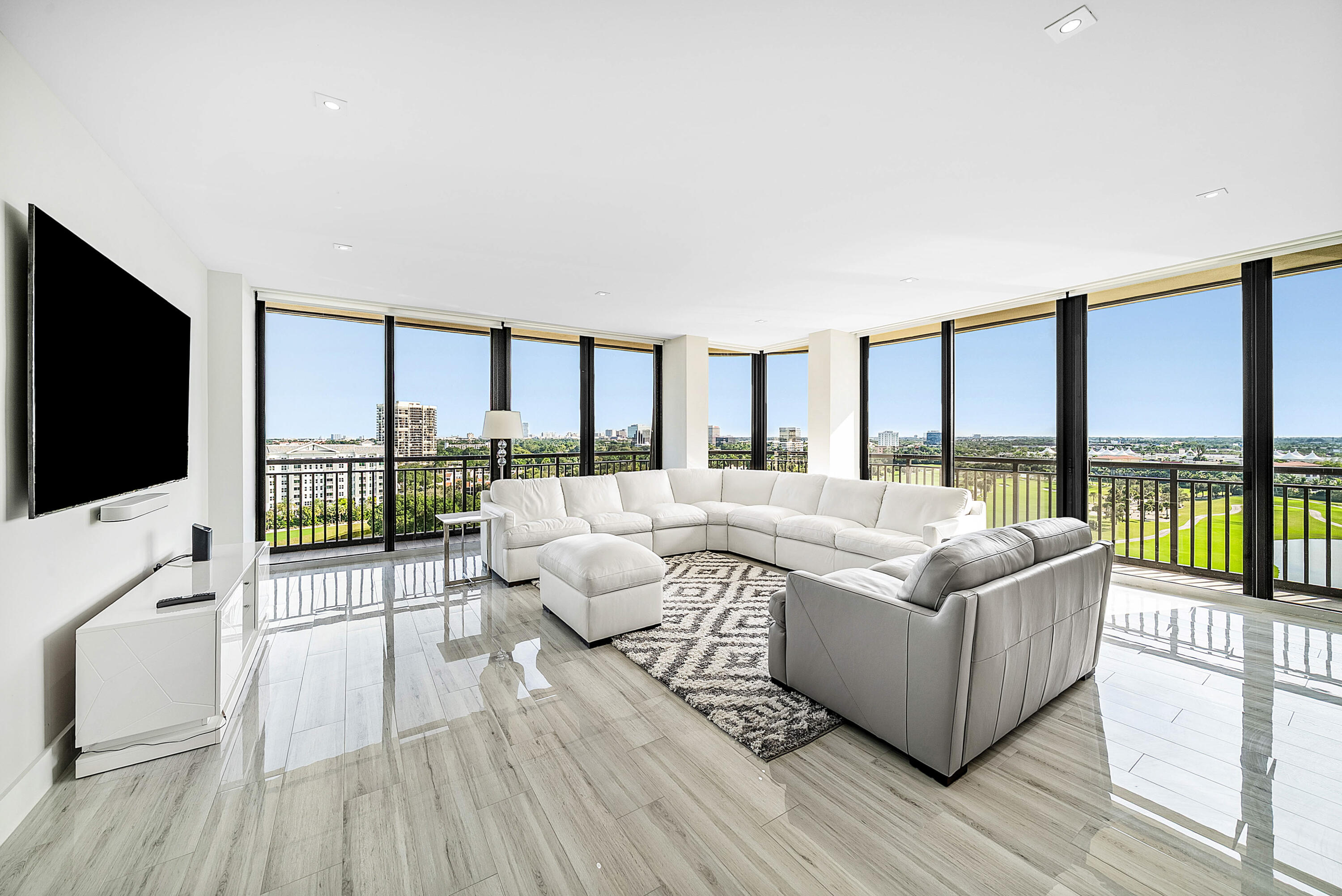 MLS #RX-11145834 image #0