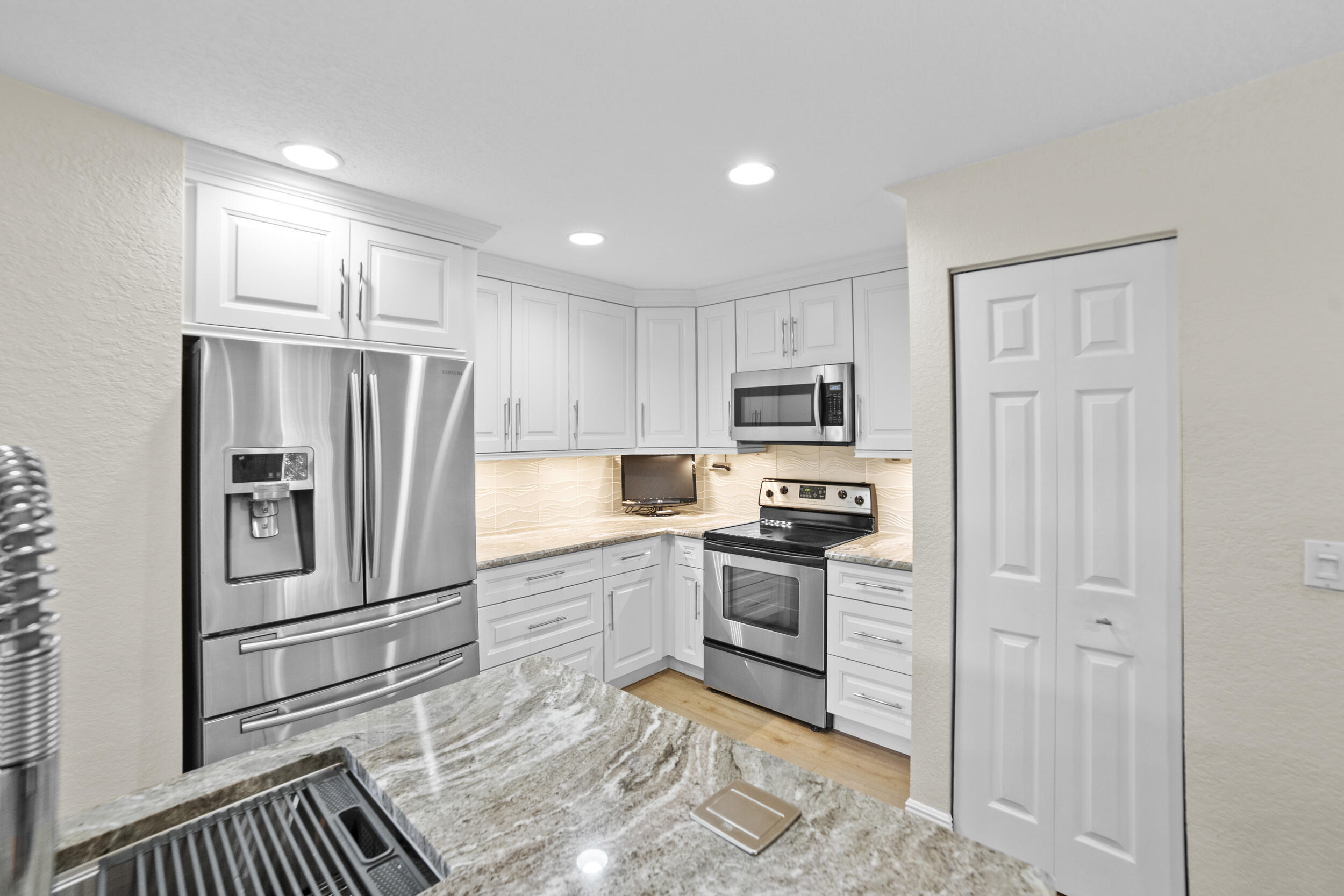 MLS #RX-11145847 image #3