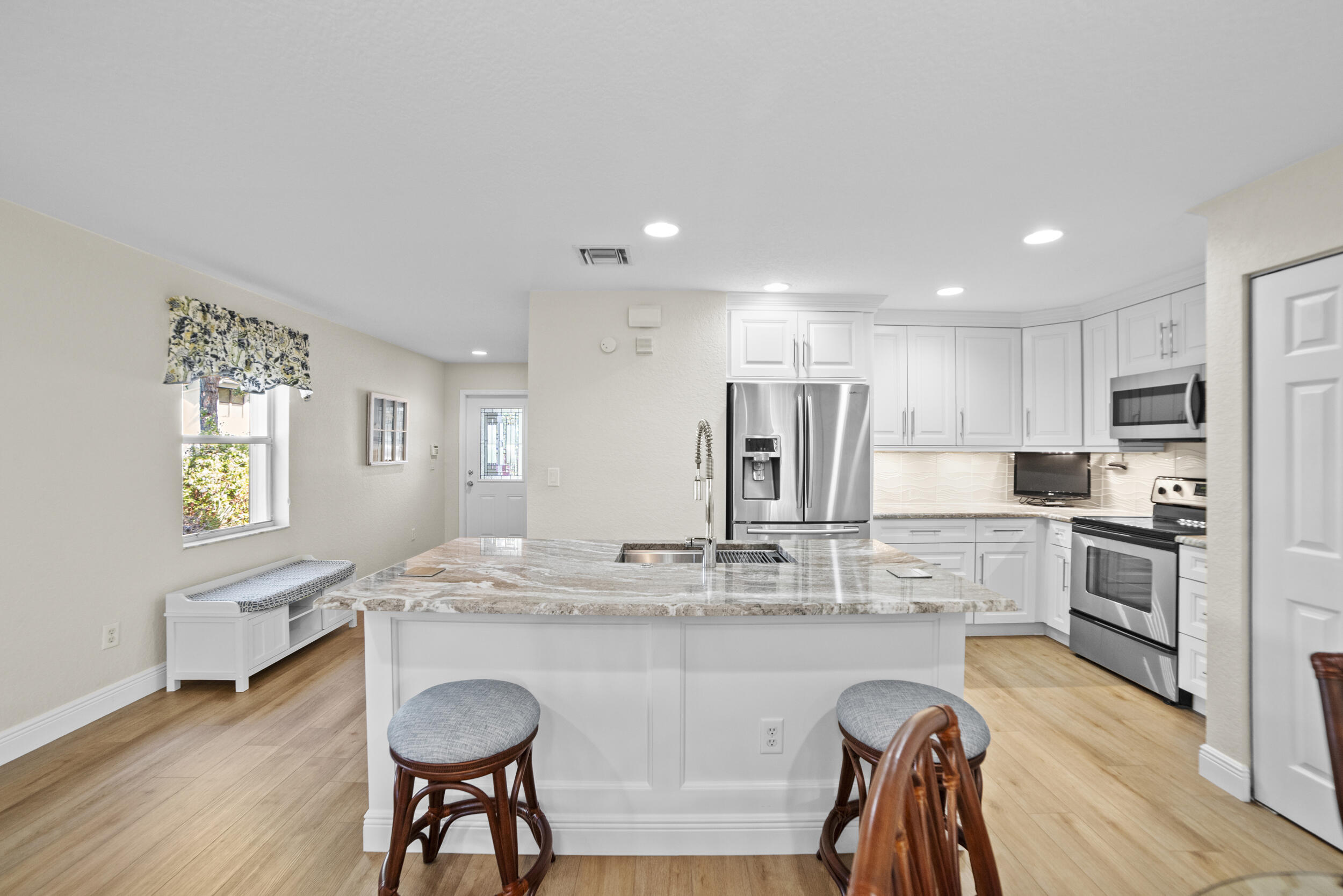 MLS #RX-11145847 image #6