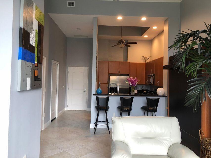 MLS #RX-11145890 image #1