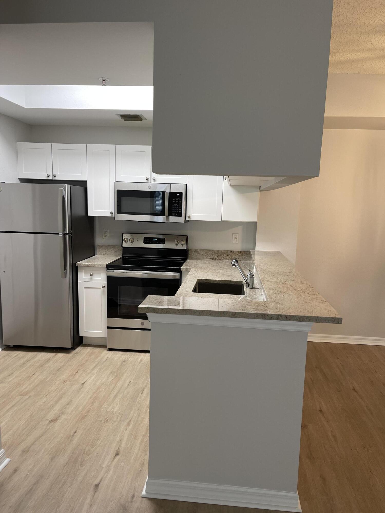 MLS #RX-10265708 image #1