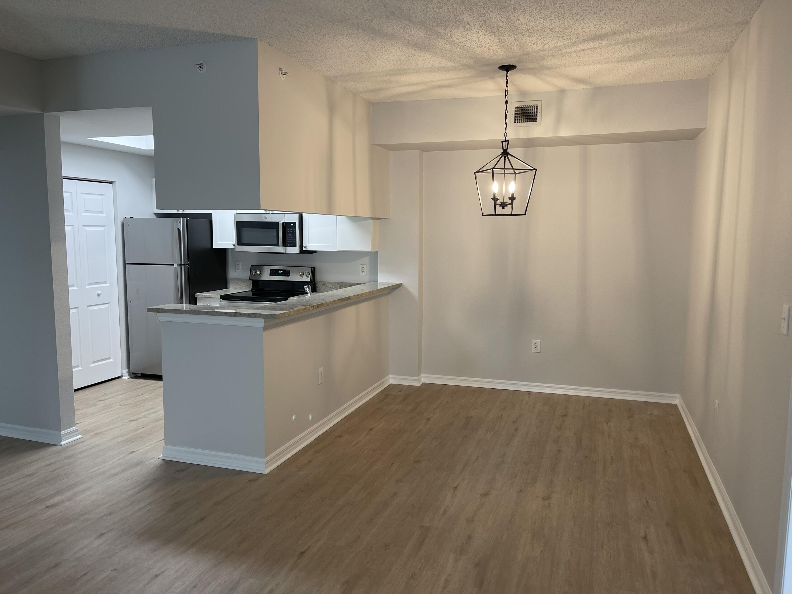 MLS #RX-10265708 image #3