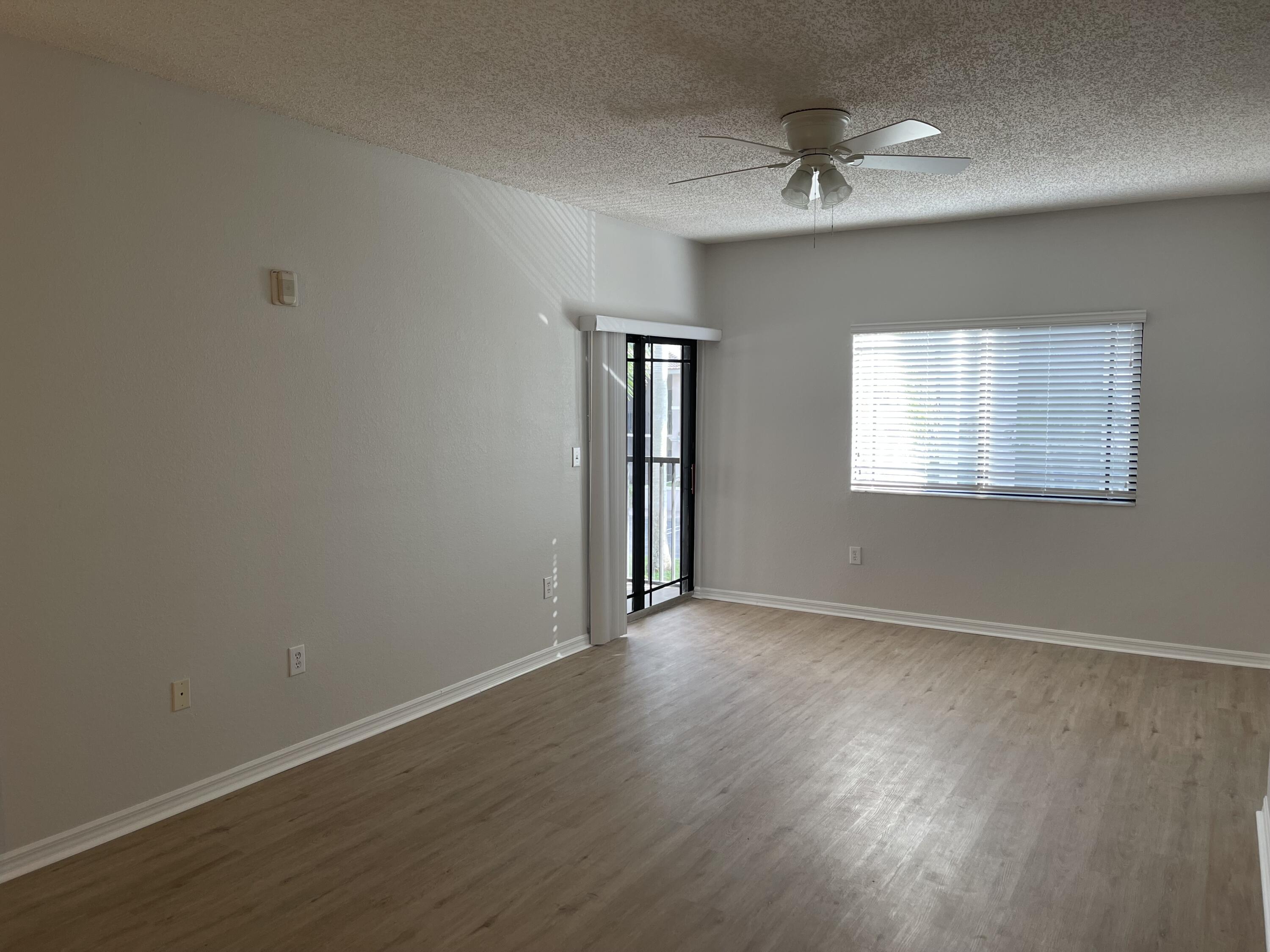 MLS #RX-10265708 image #4