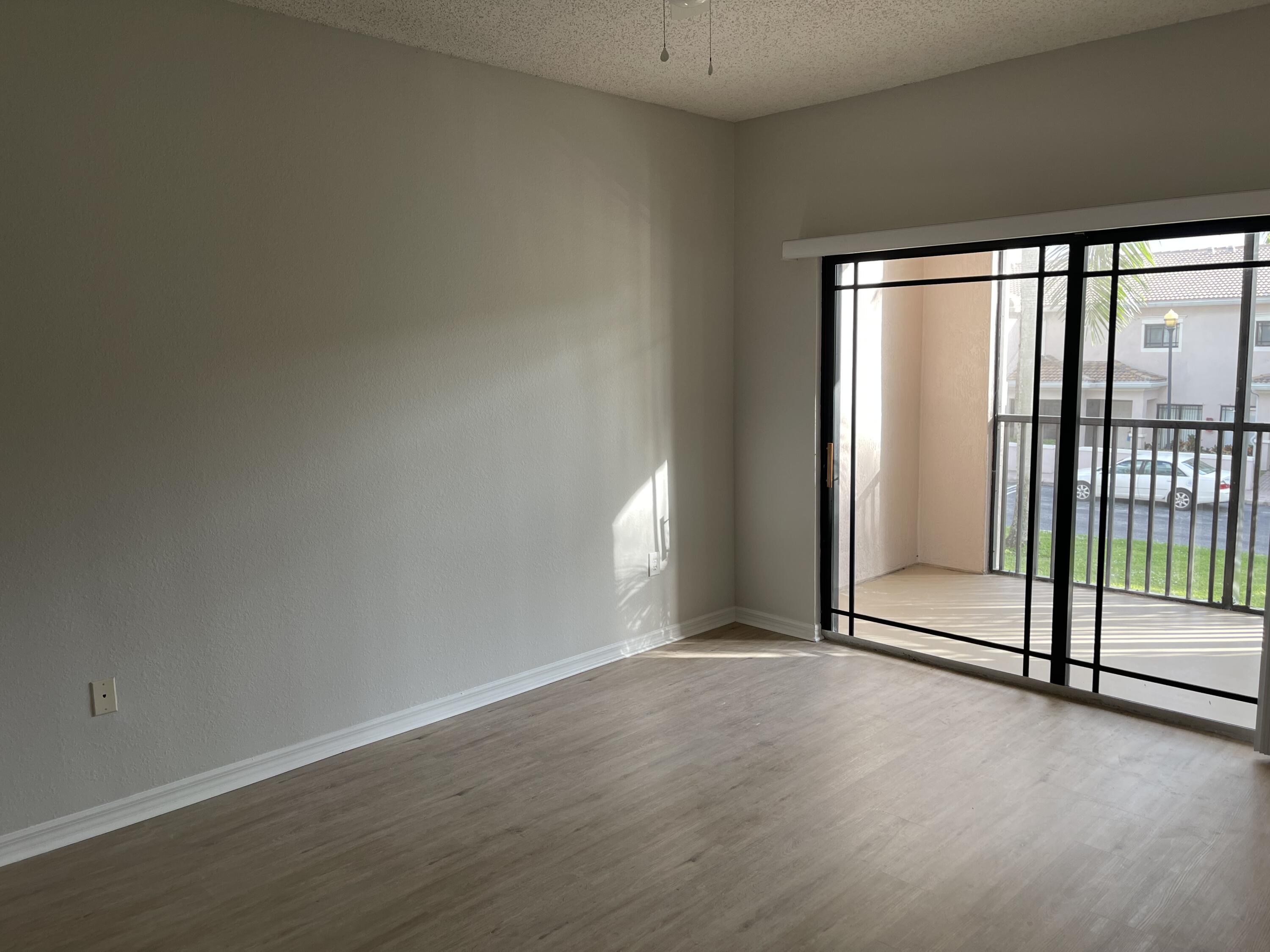 MLS #RX-10265708 image #5