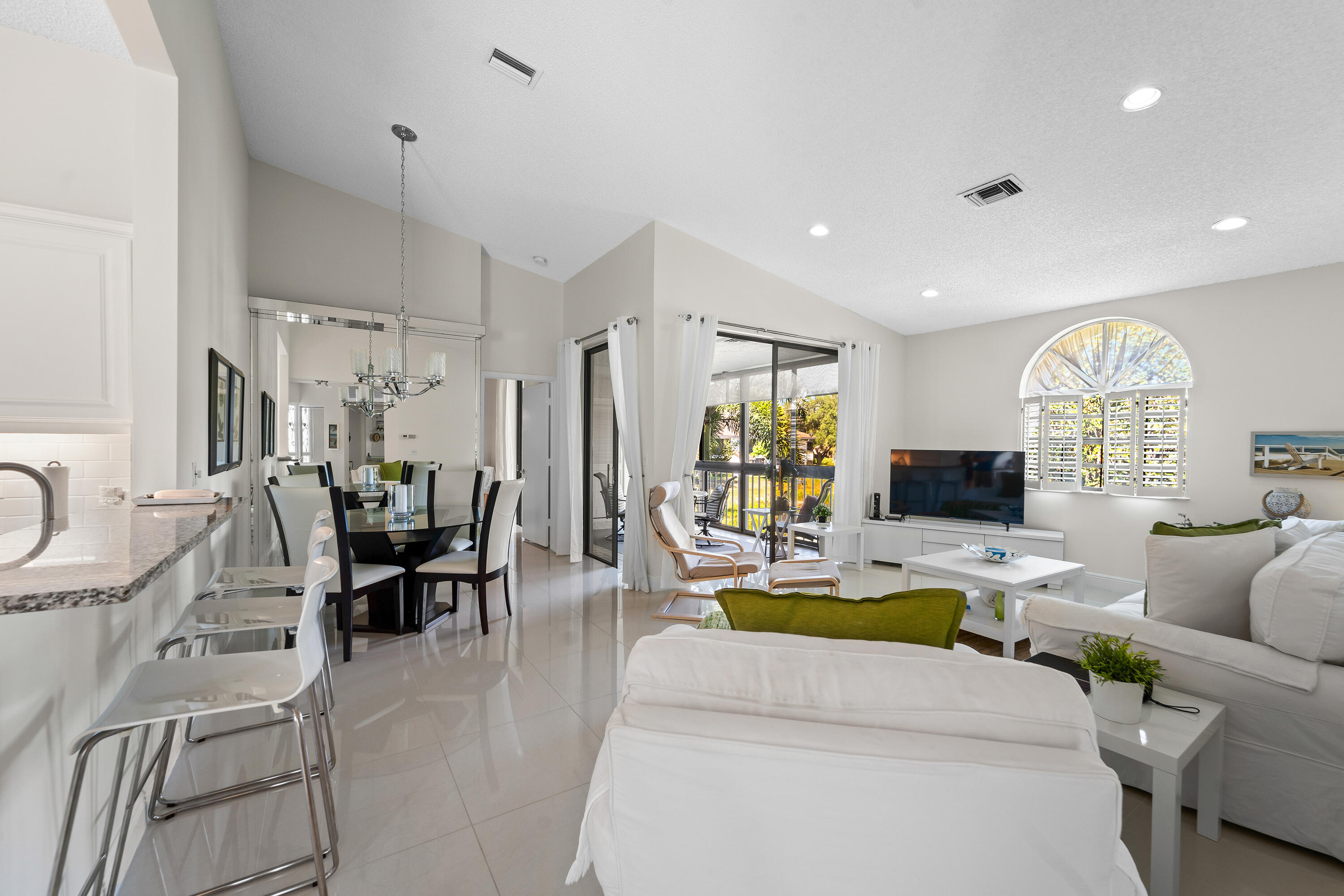 MLS #RX-11145948 image #2