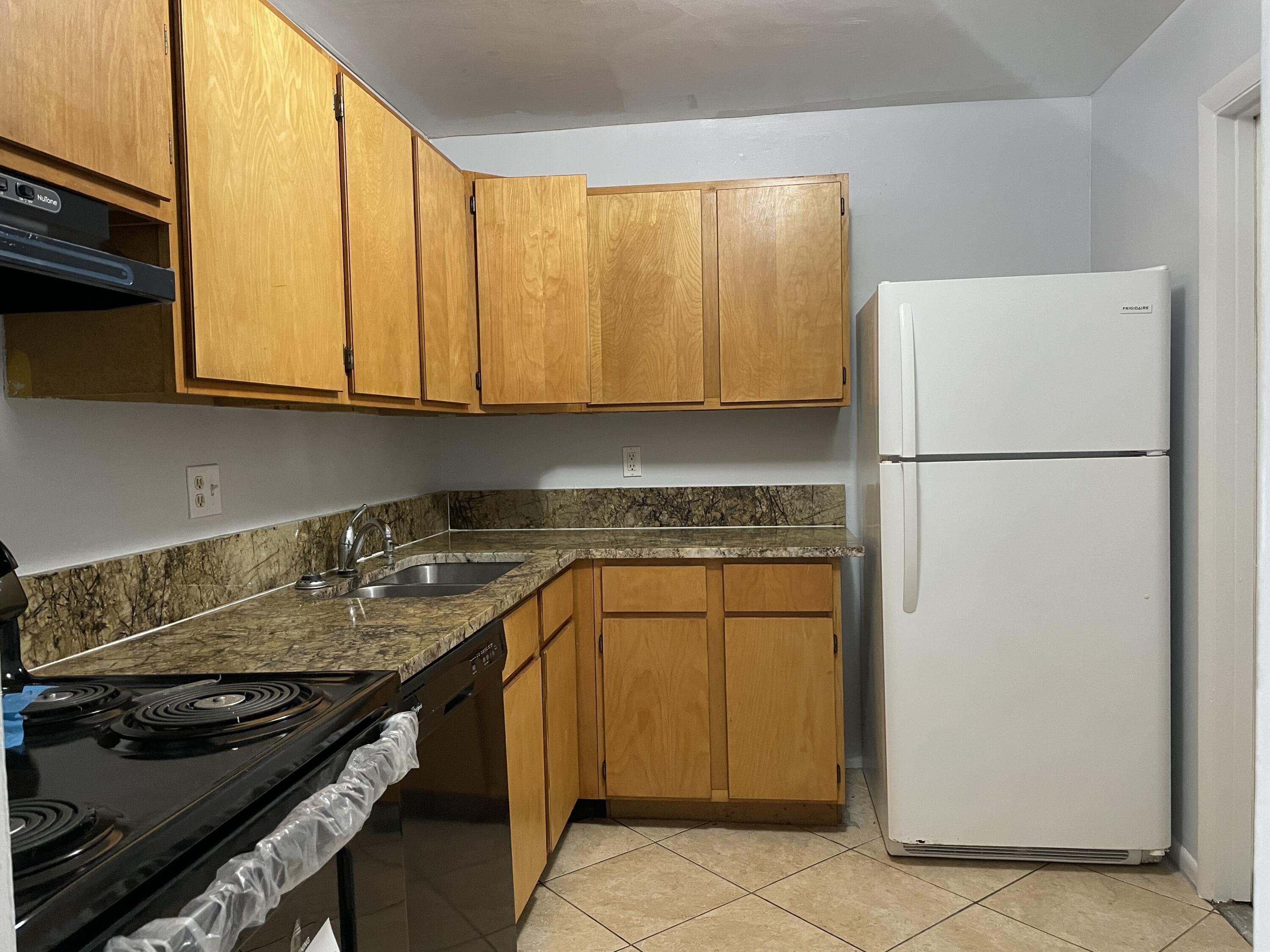 MLS #RX-11145987 image #0