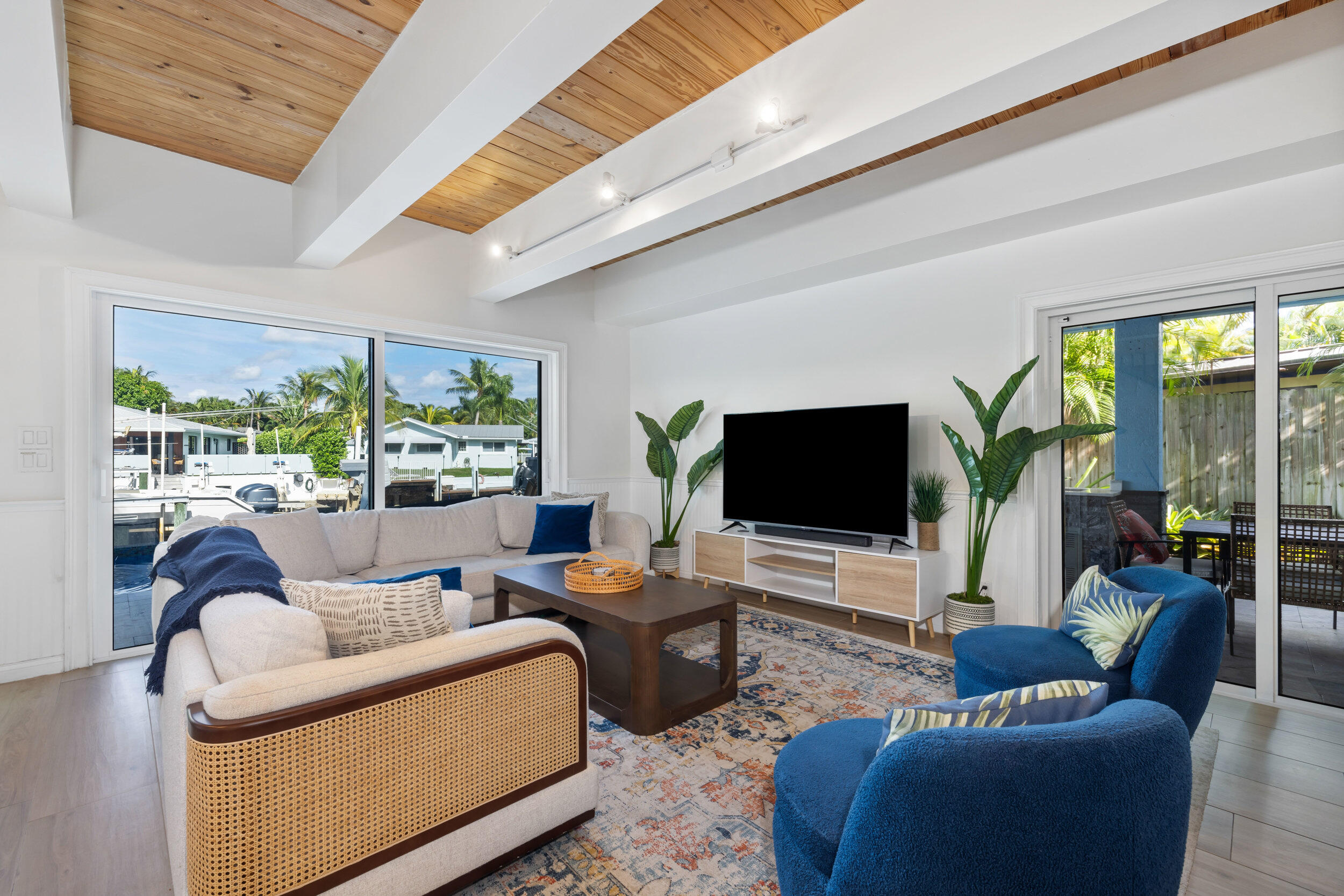 MLS #RX-11146008 image #2