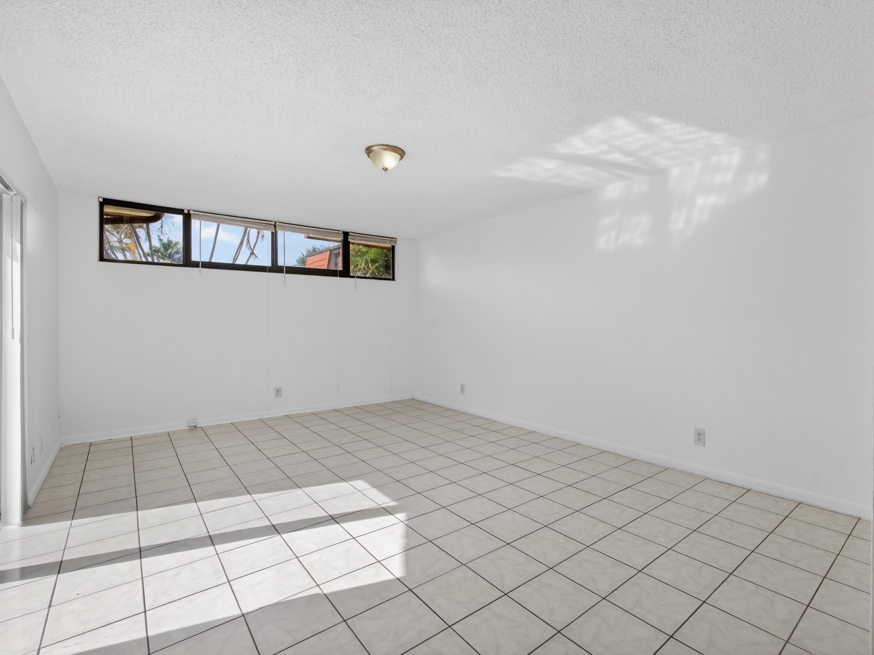 MLS #RX-11146010 image #5