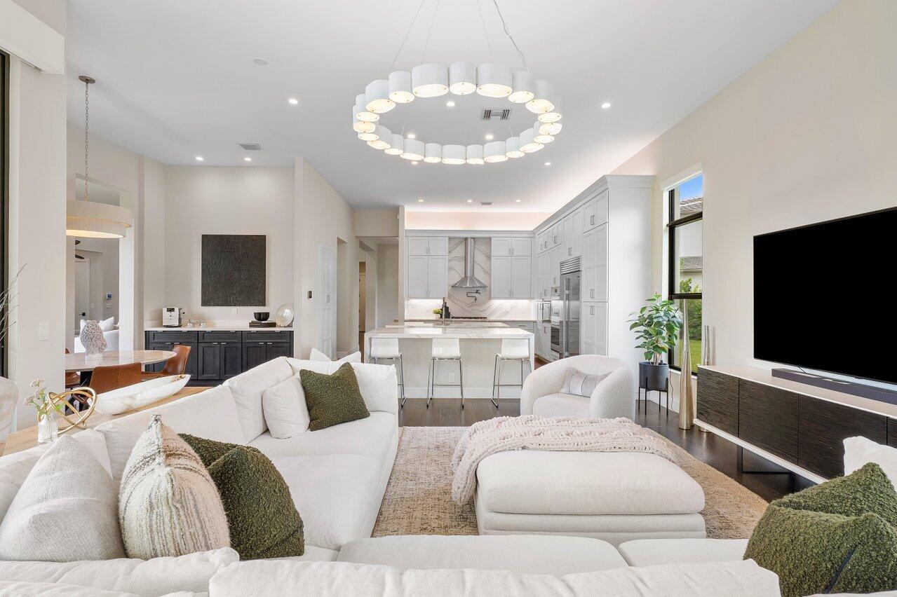 MLS #RX-11146131 image #10