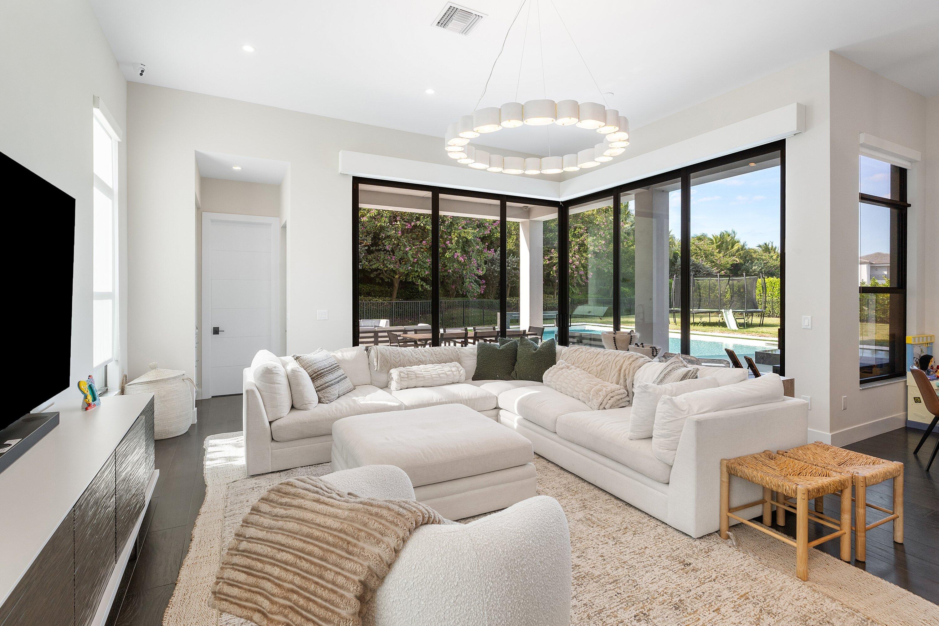 MLS #RX-11146131 image #9