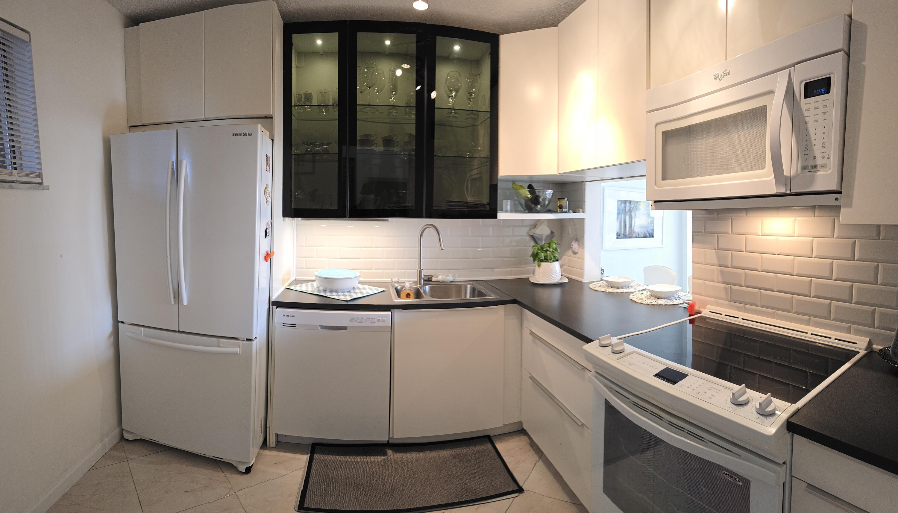 MLS #RX-10821403 image #5