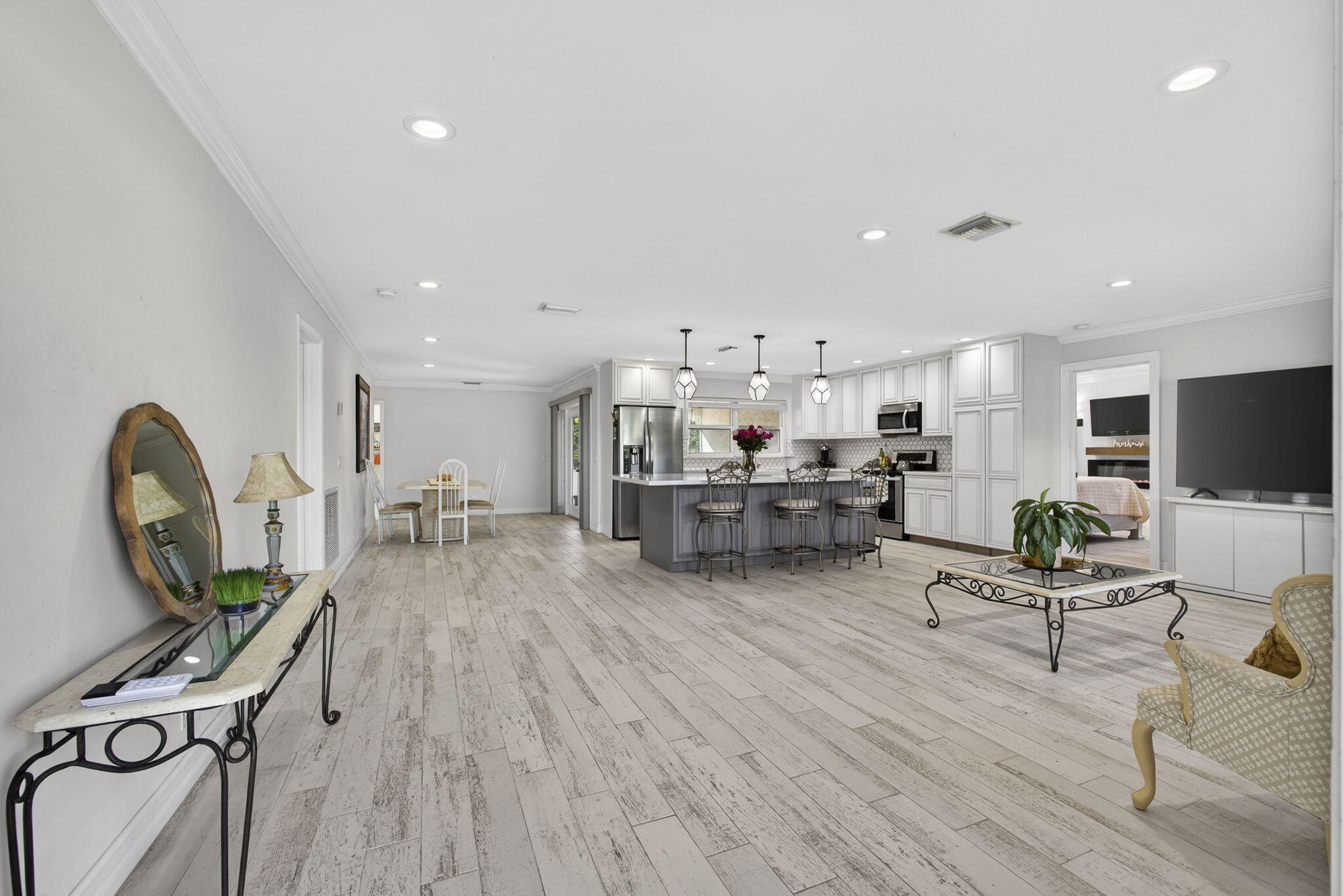 MLS #RX-11146161 image #2