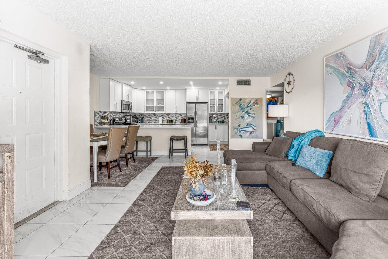 MLS #RX-11146196 image #11