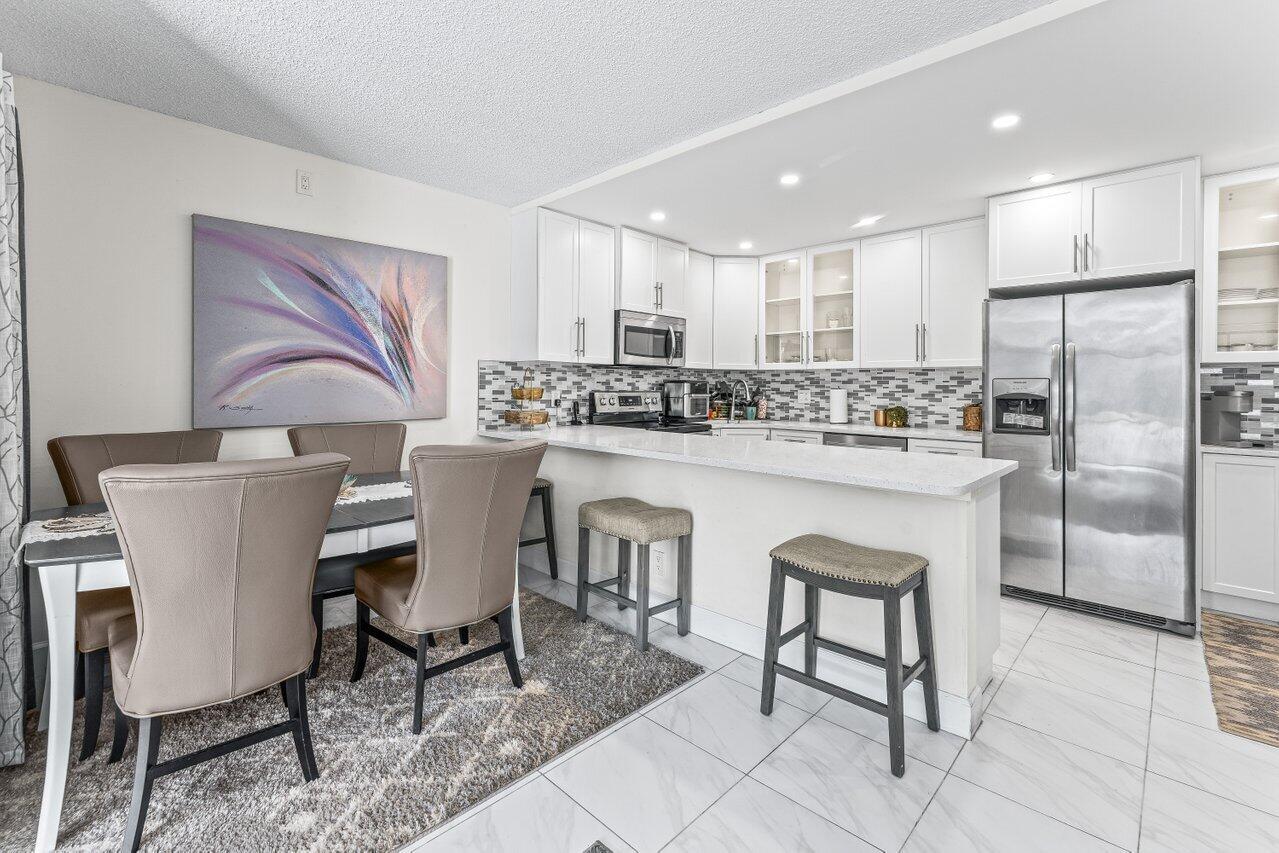 MLS #RX-11146196 image #4