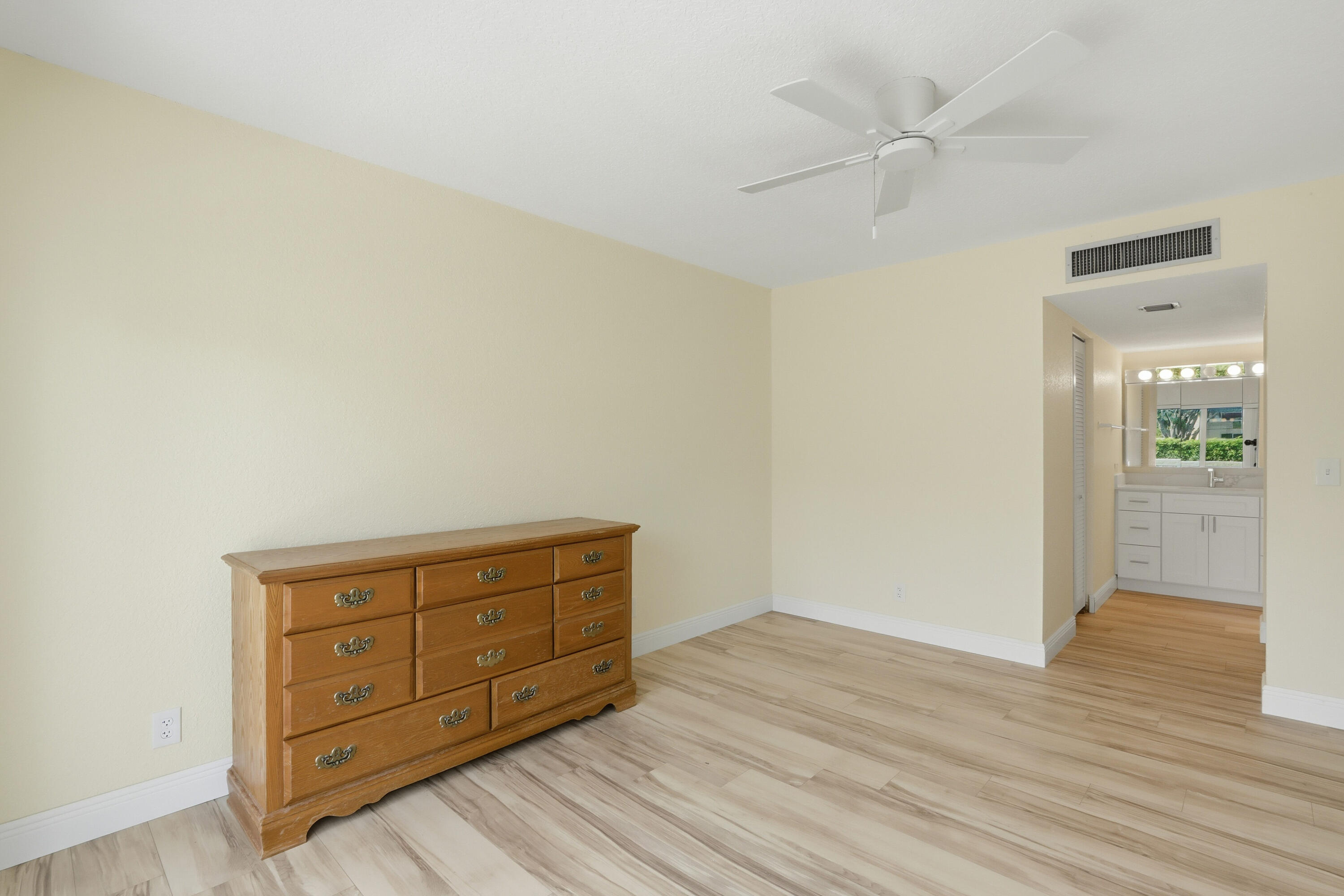 MLS #RX-11146198 image #17