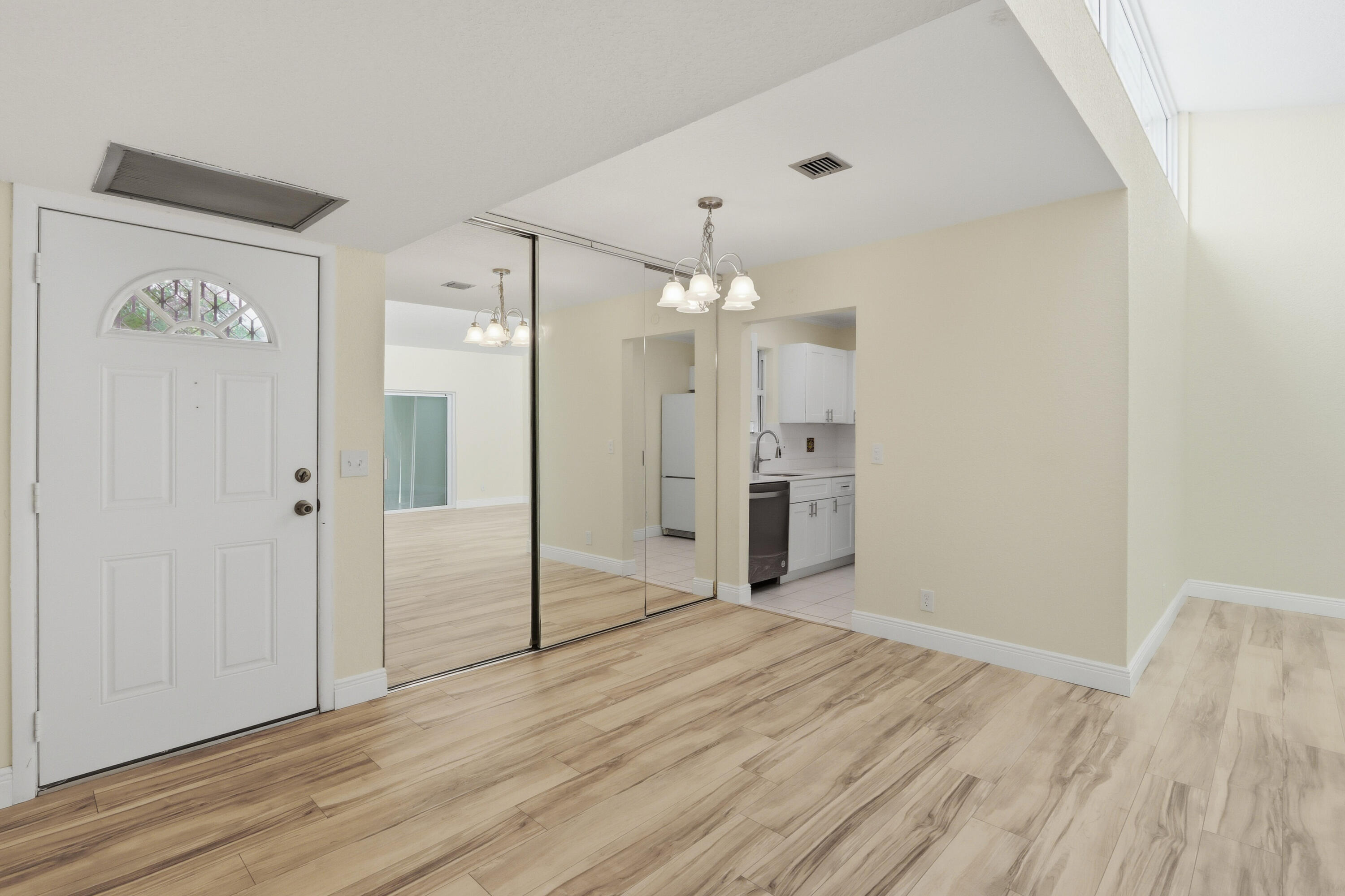 MLS #RX-11146198 image #5