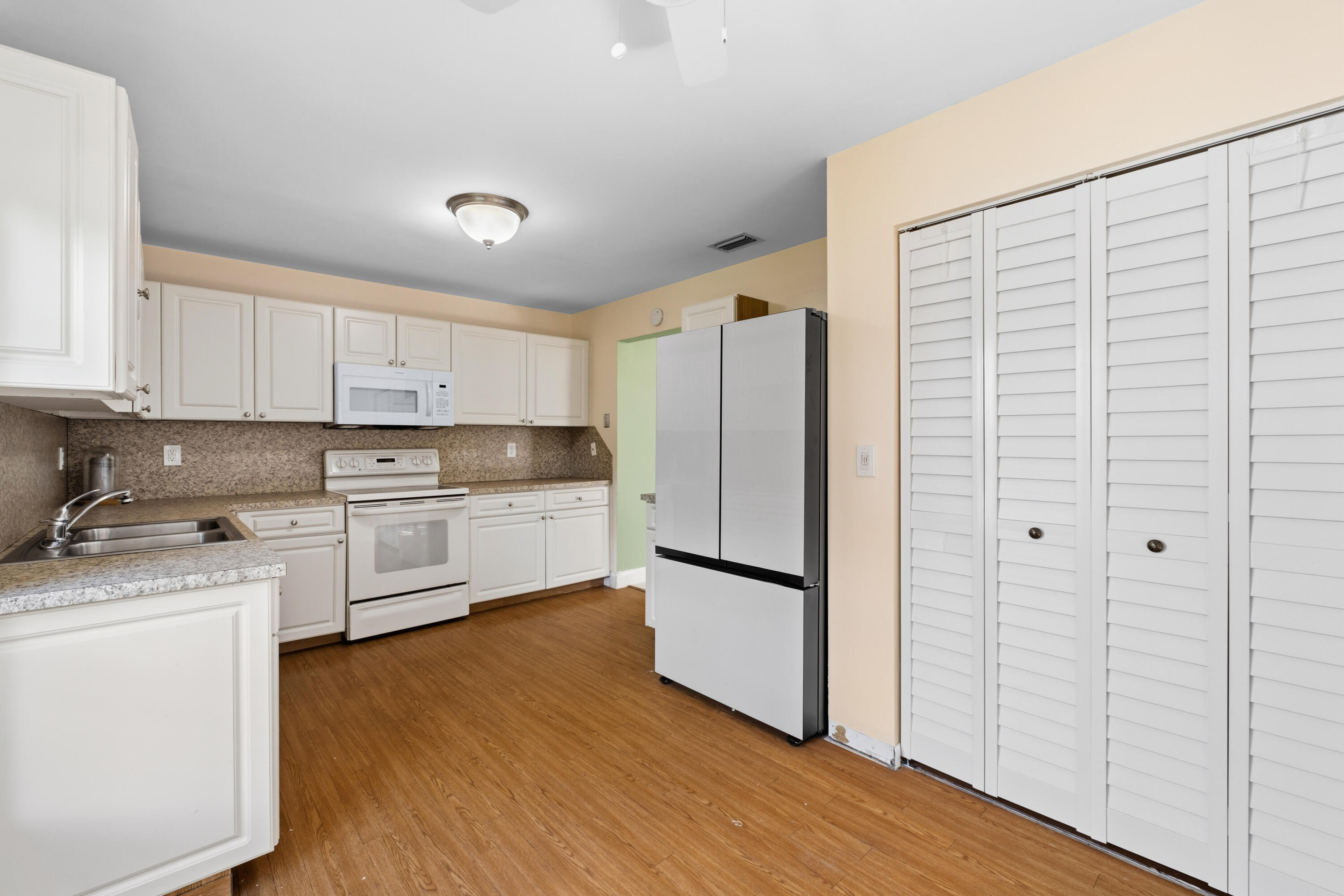 MLS #RX-11146273 image #3