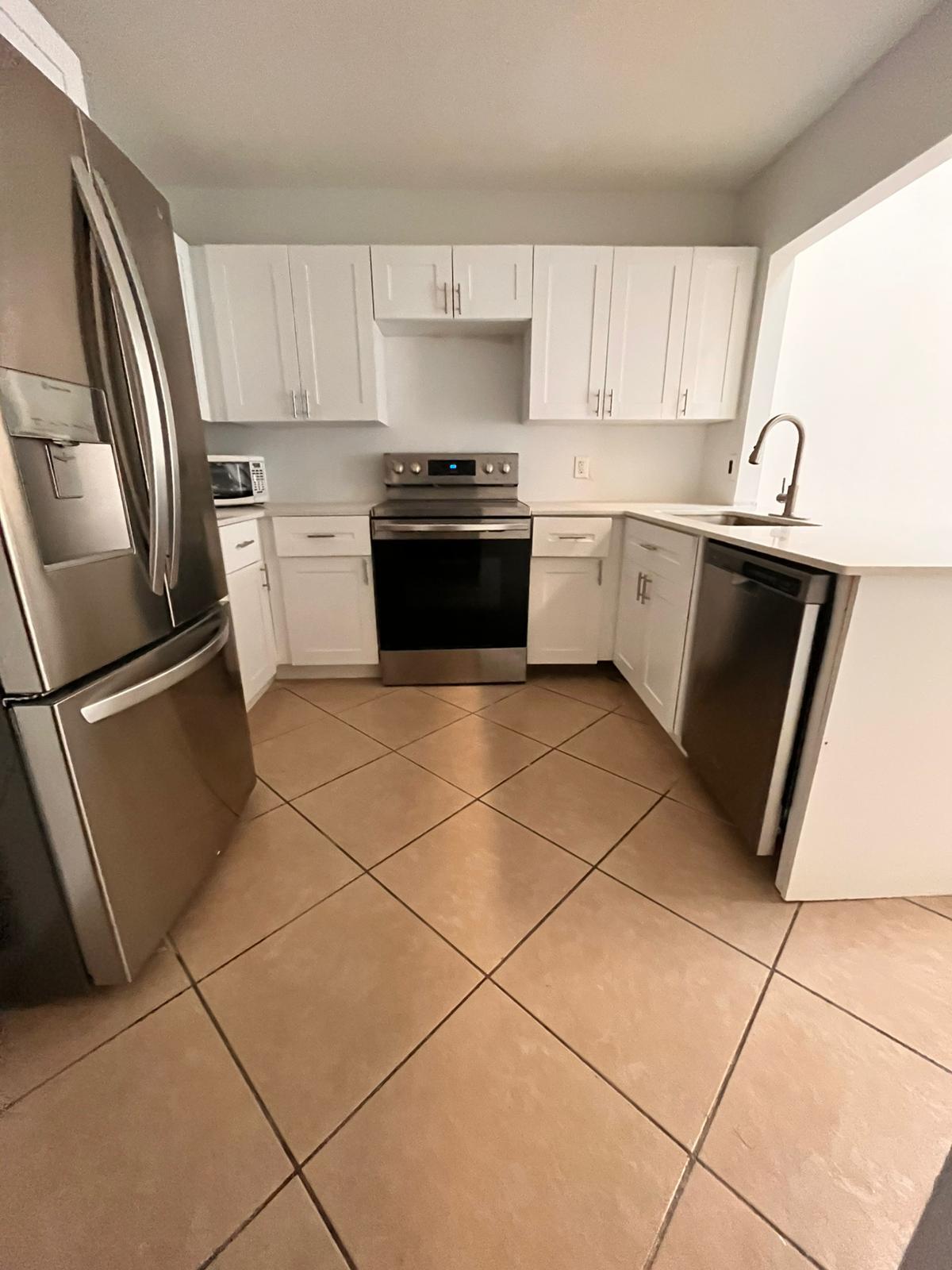 MLS #RX-11146319 image #1