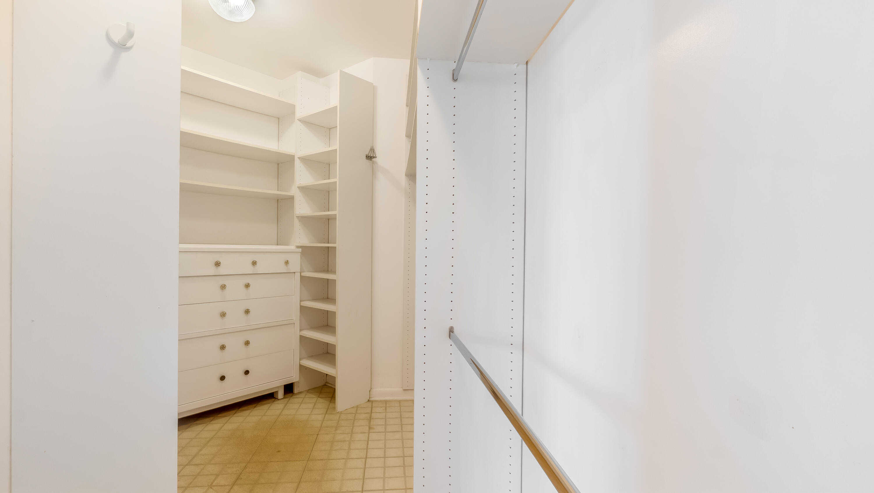 MLS #RX-10435178 image #46