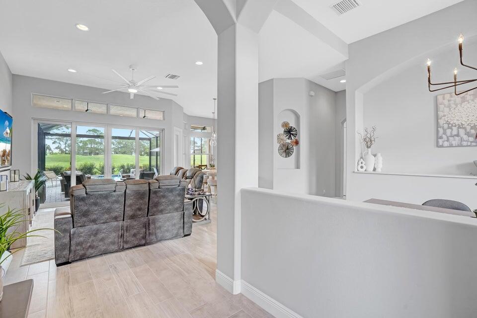 MLS #RX-11146383 image #8