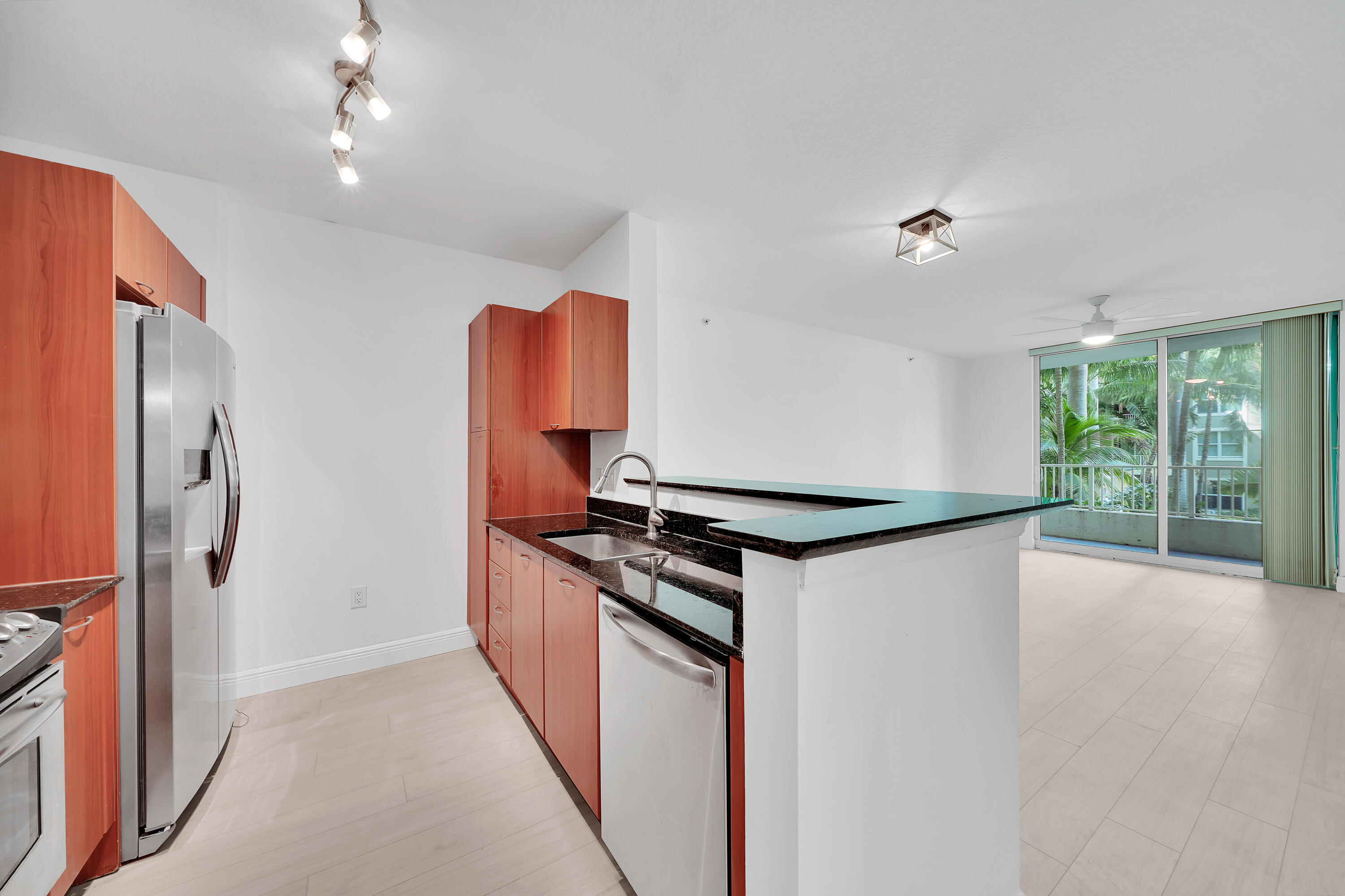 MLS #RX-11146408 image #6