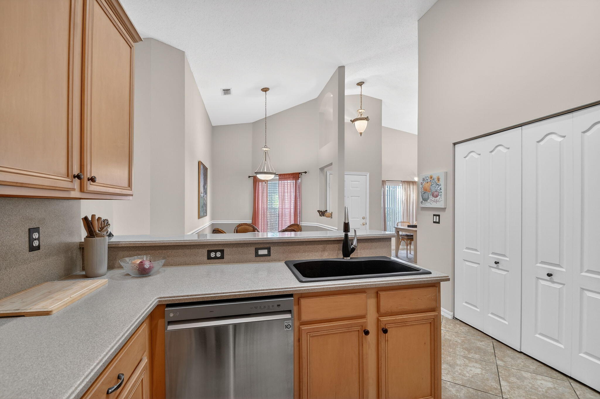 MLS #RX-11146437 image #6