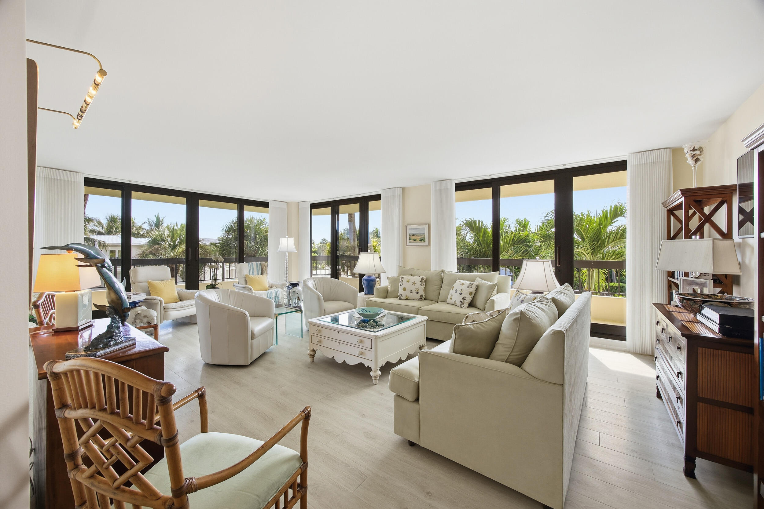 MLS #RX-11146438 image #1