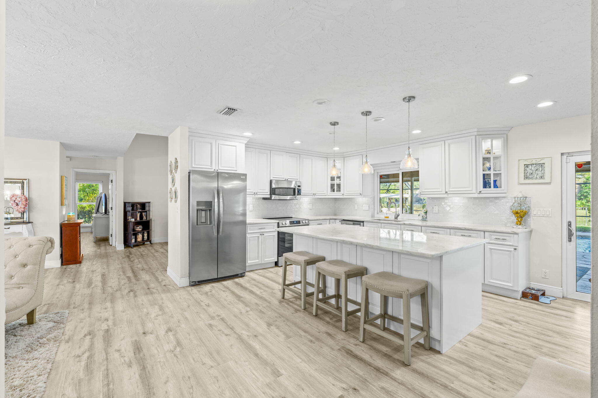 MLS #RX-11146547 image #3