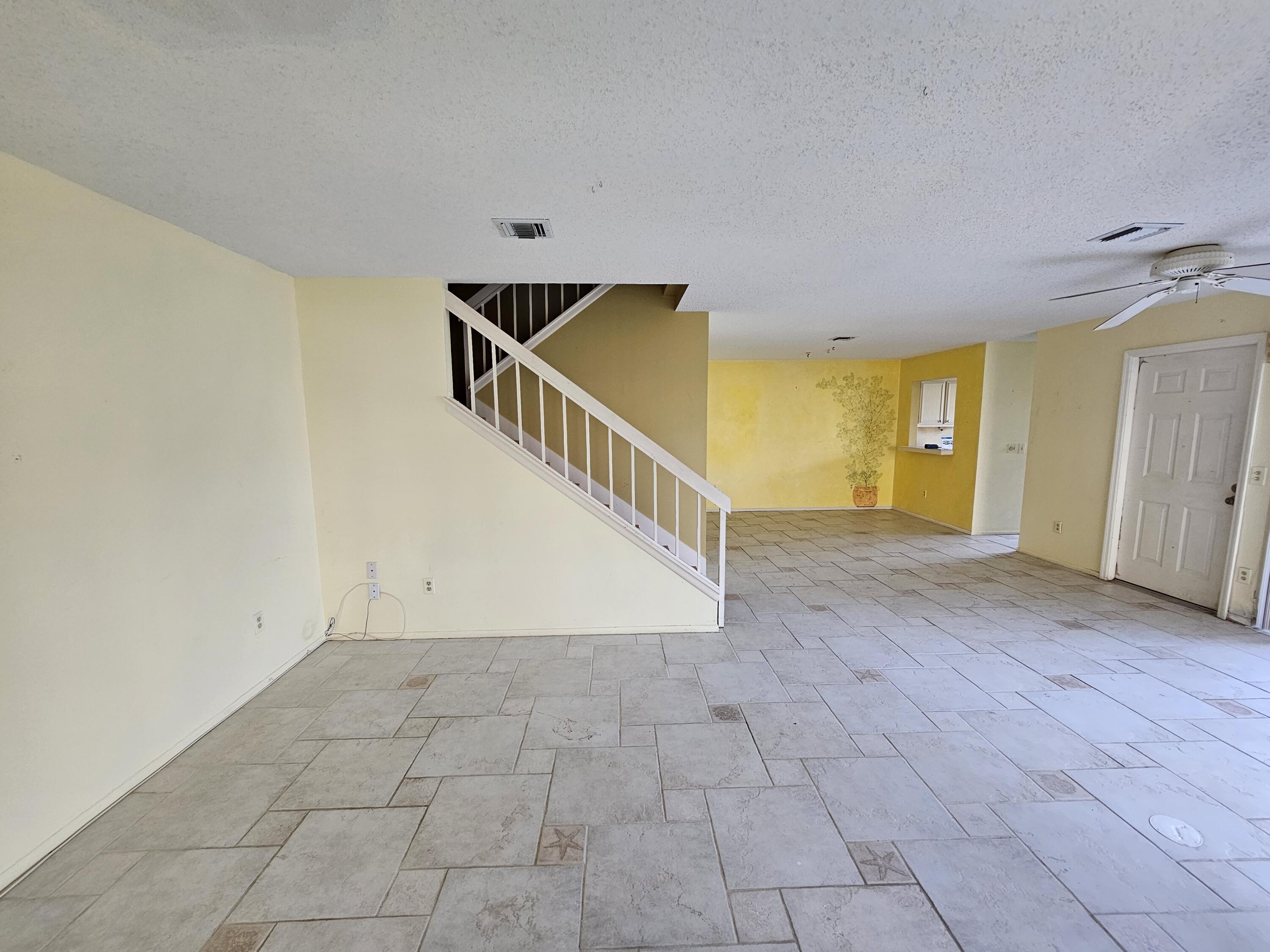 MLS #RX-10523711 image #5