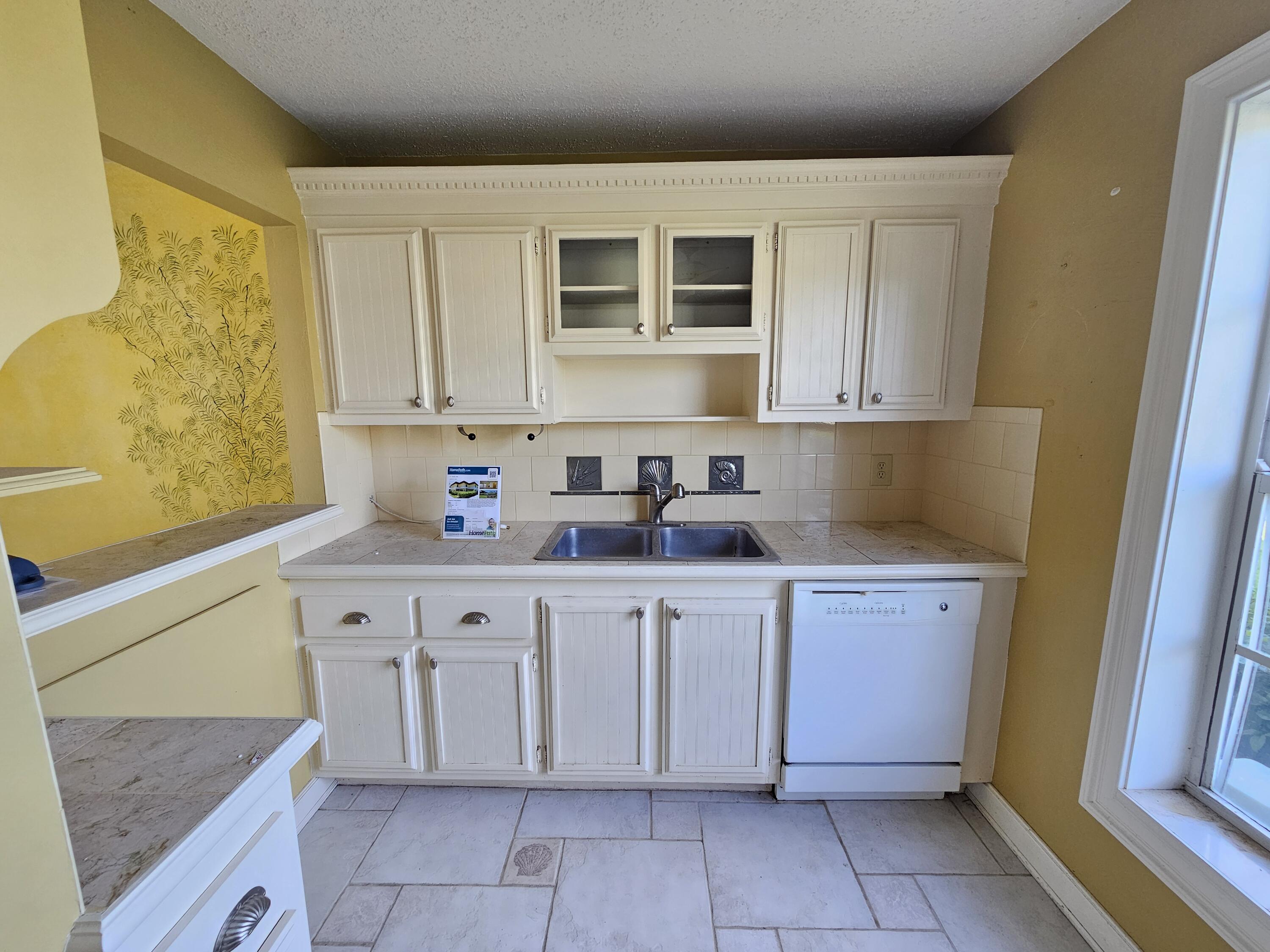 MLS #RX-10523711 image #8