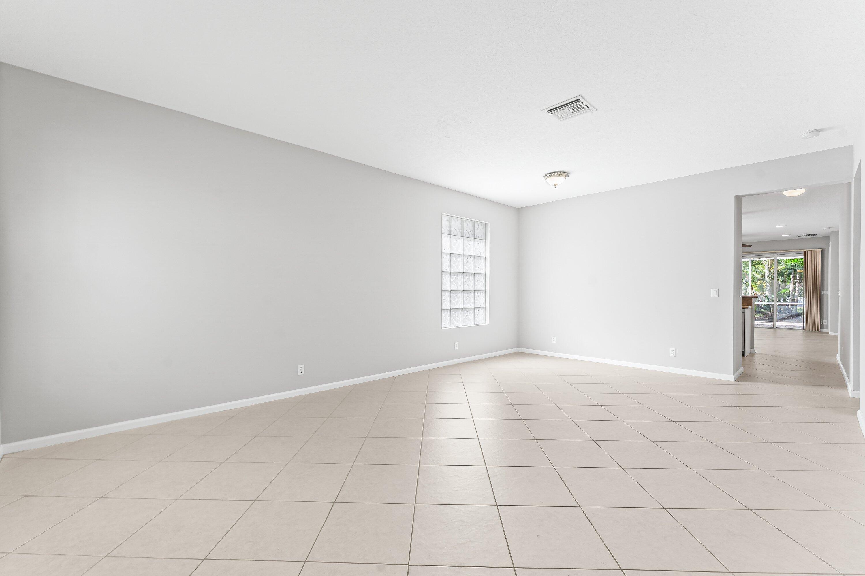 MLS #RX-11146587 image #1