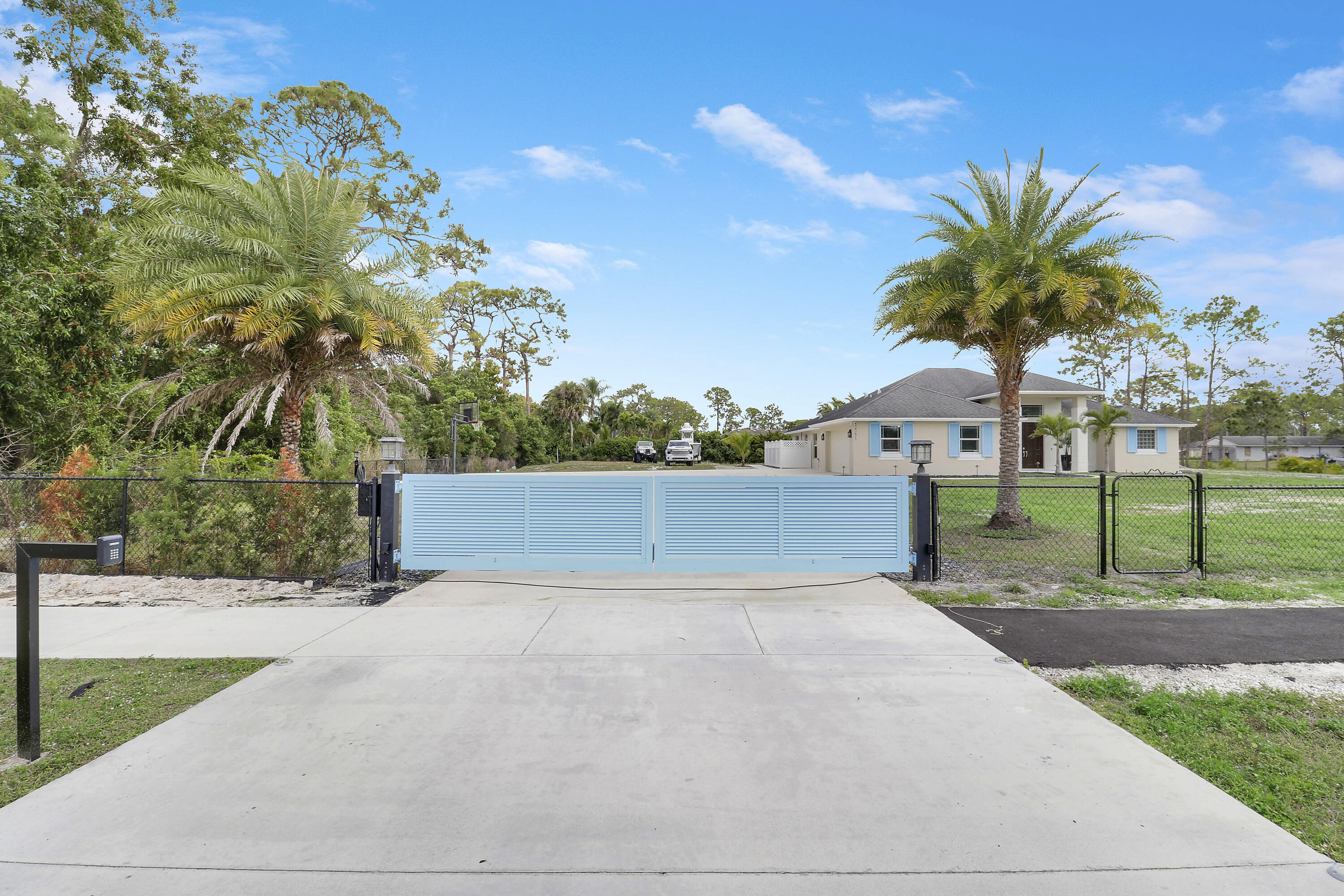 MLS #RX-11146593 image #1