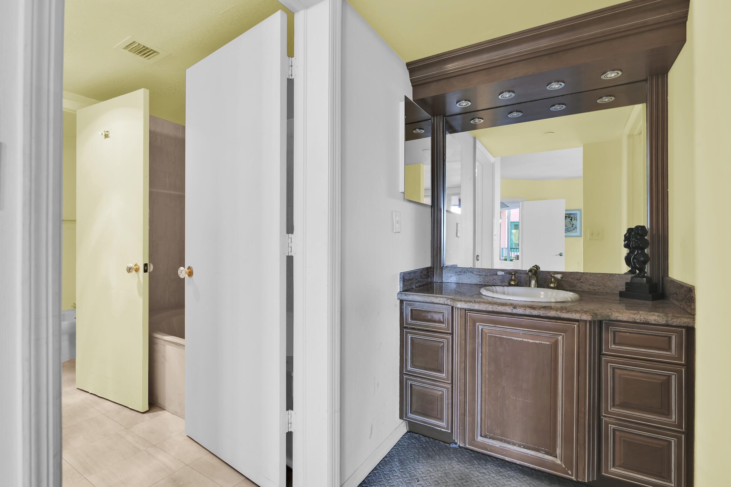 MLS #RX-11146620 image #16