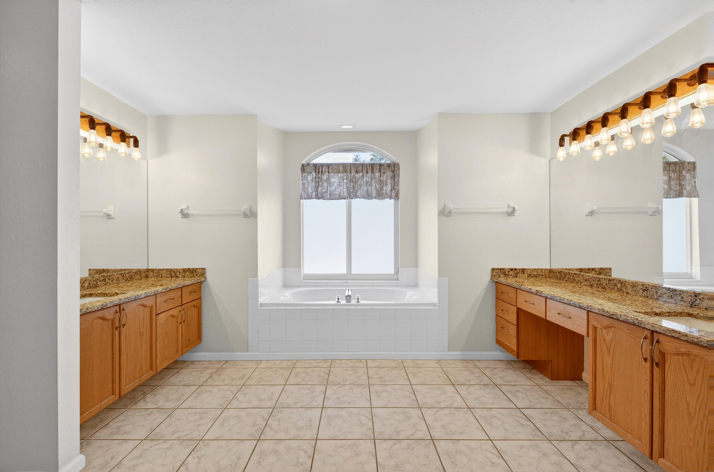 MLS #RX-11146622 image #55